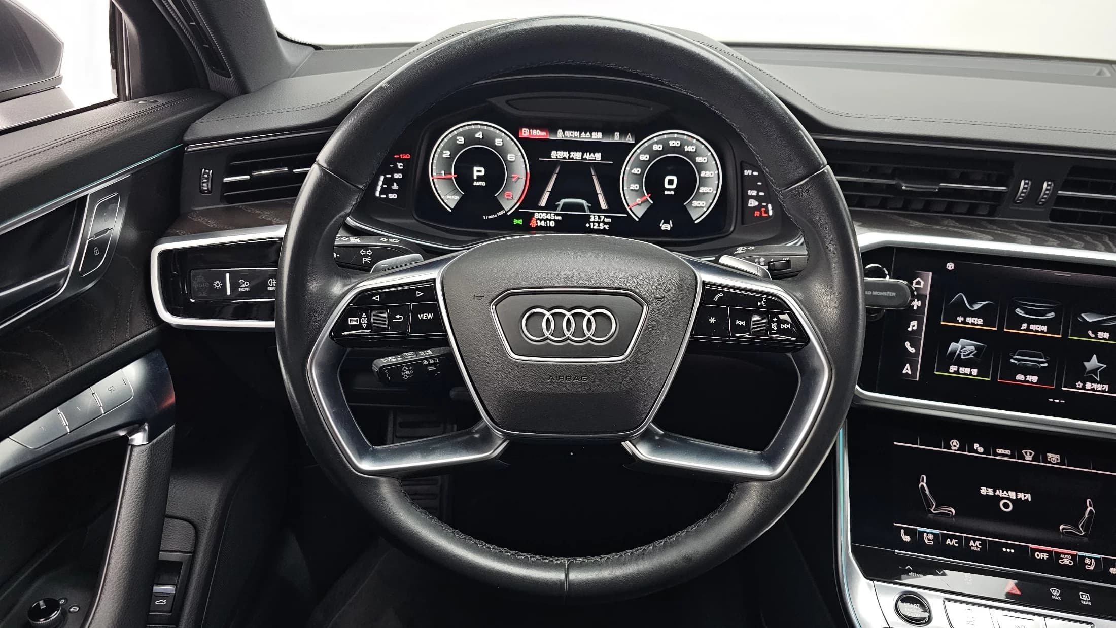Audi A6 45 TFSI Quattro Premium, 2022 г. 80601 км. — фото 13