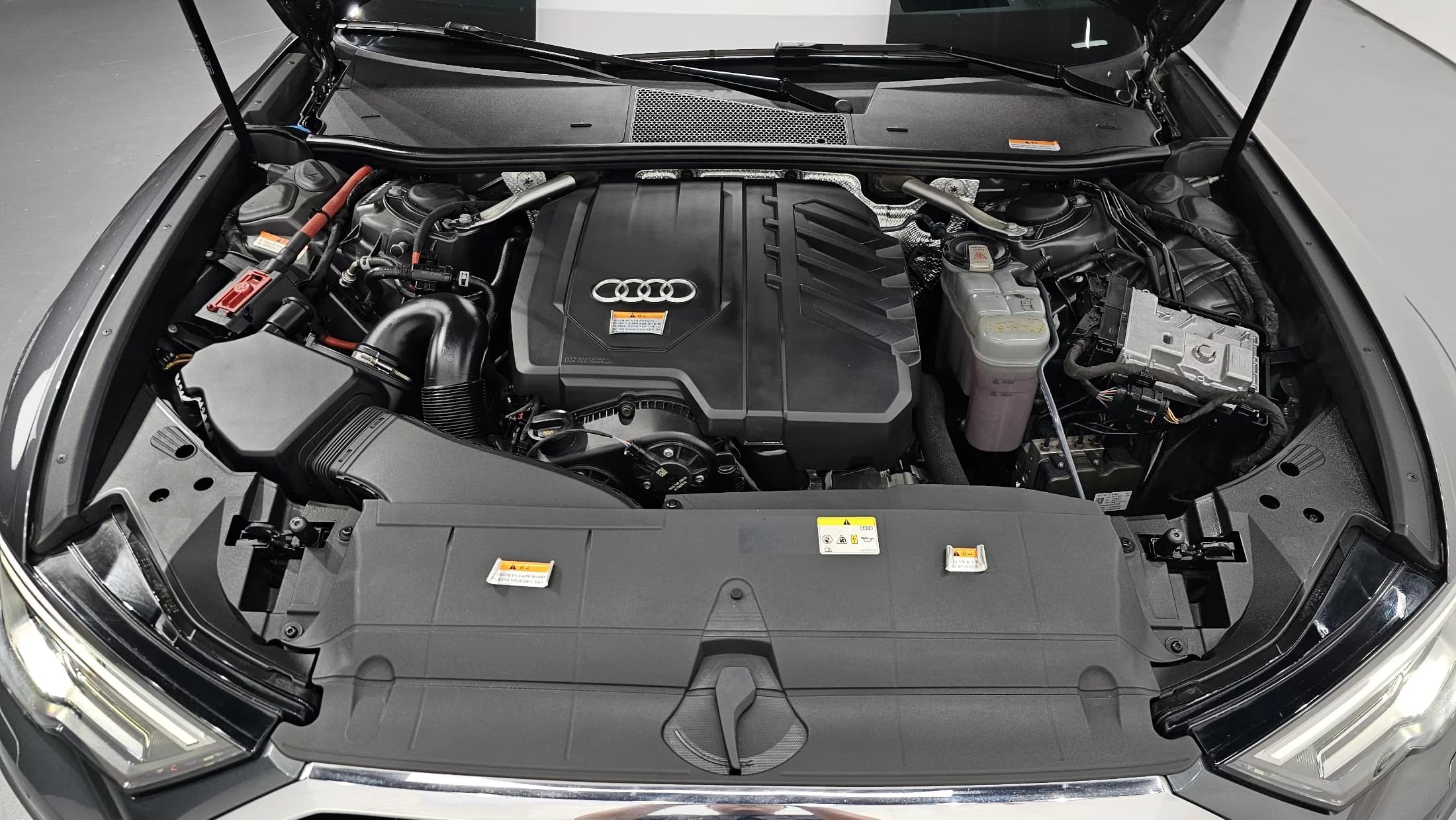 Audi A6 45 TFSI Quattro Premium, 2022 г. 80601 км. — фото 6