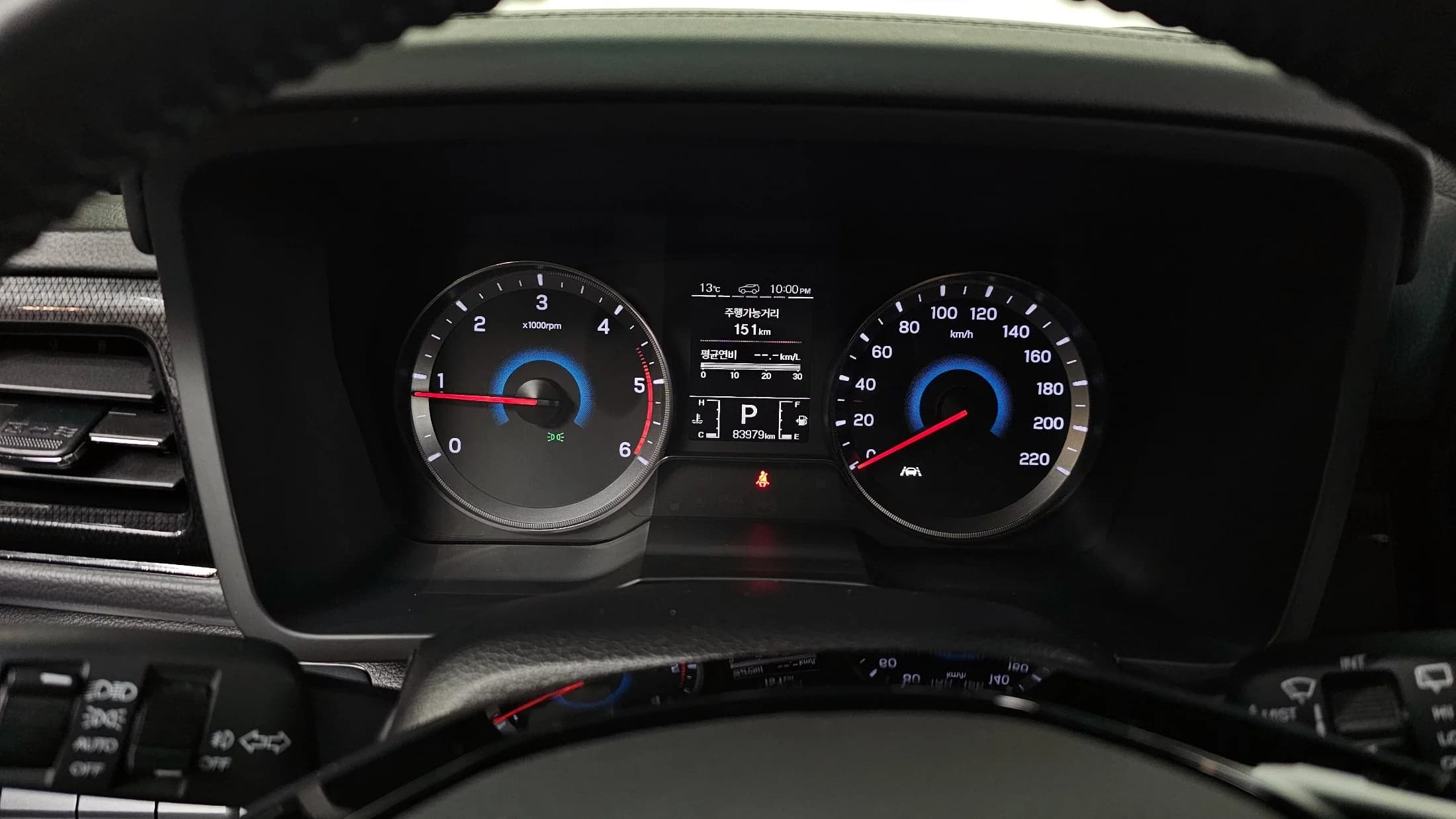SsangYong TIBOLI Diesel 1.6 2WD V3, 2021 г. 84098 км. — фото 8
