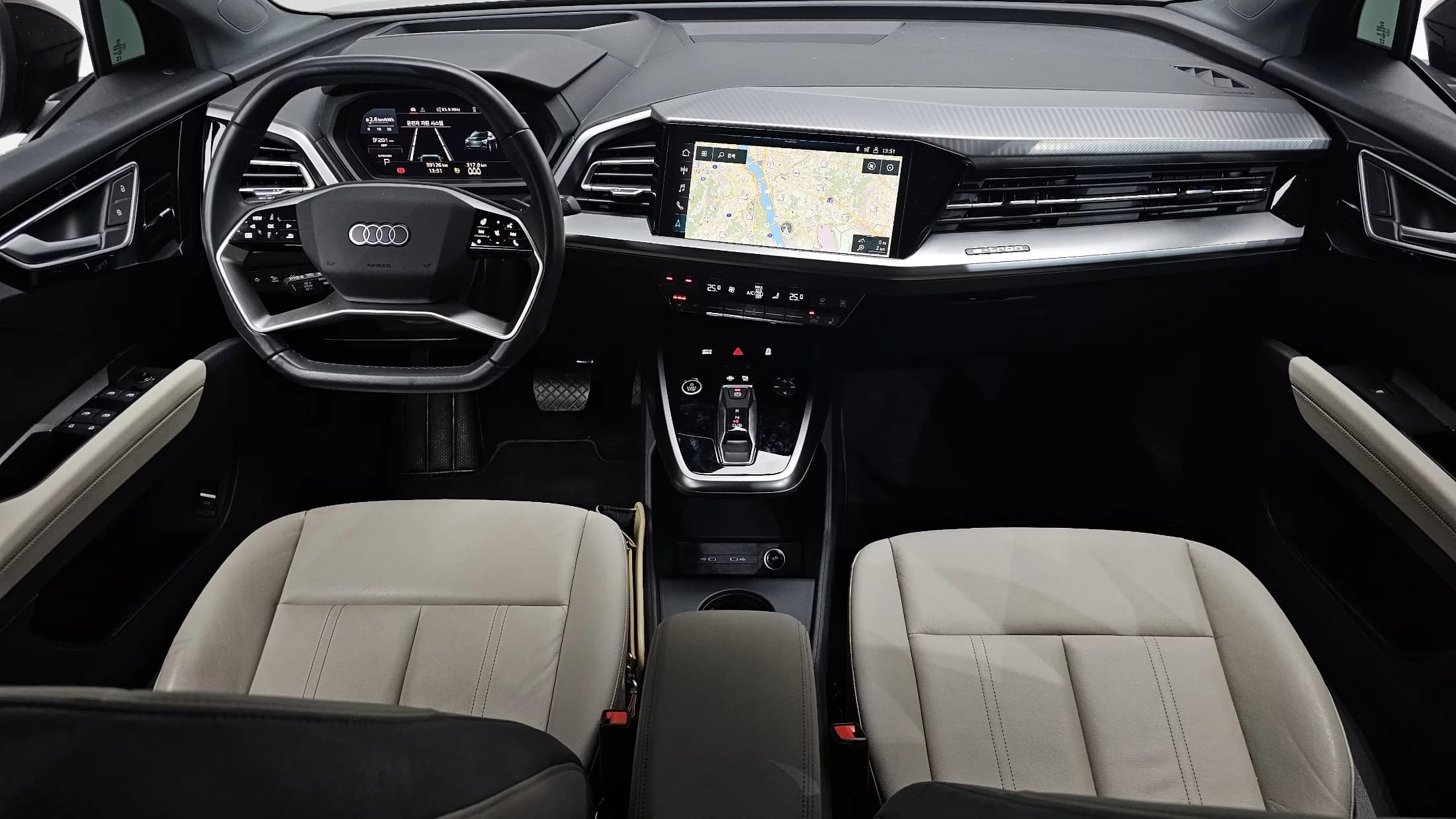 Audi Q4 e-tron 40 Premium, электромобиль, 2023 г. 59166 км. — фото 7