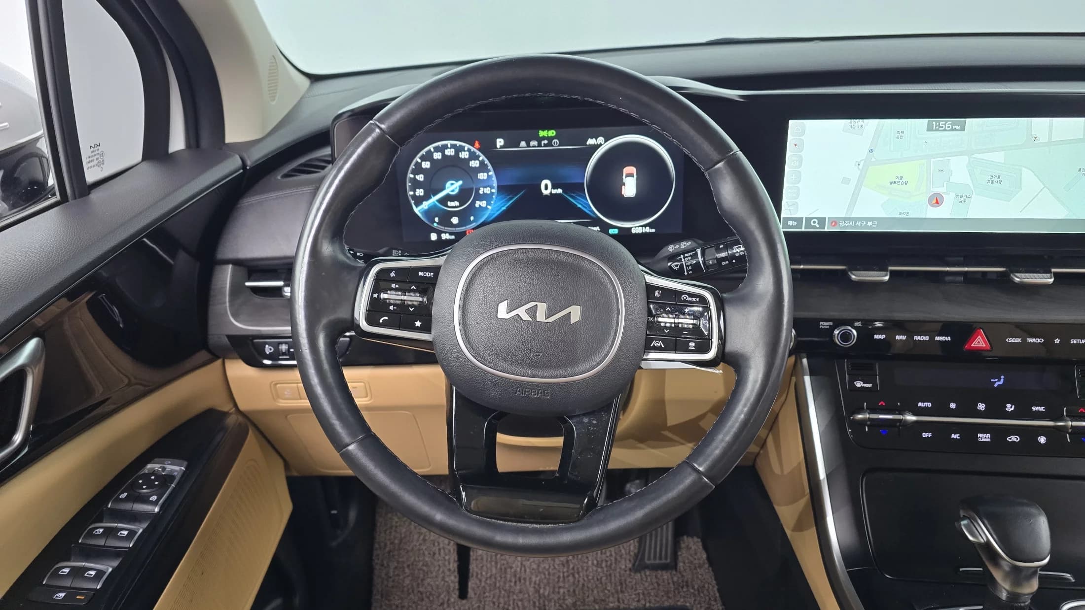 Kia Carnival 9-Seater Prestige, 2021 г. 68627 км. — фото 13