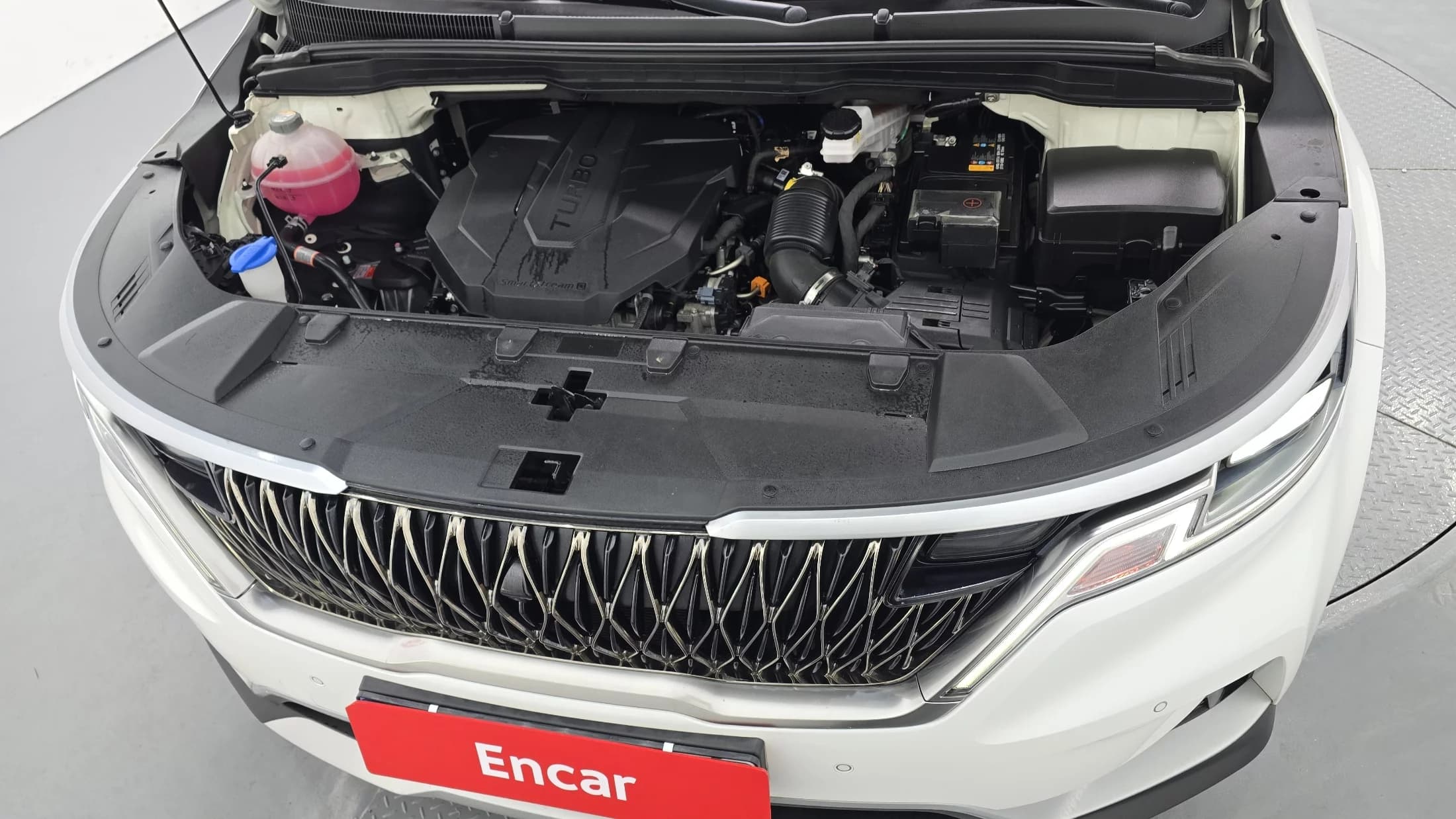 Kia Carnival 9-Seater Prestige, 2021 г. 68627 км. — фото 6