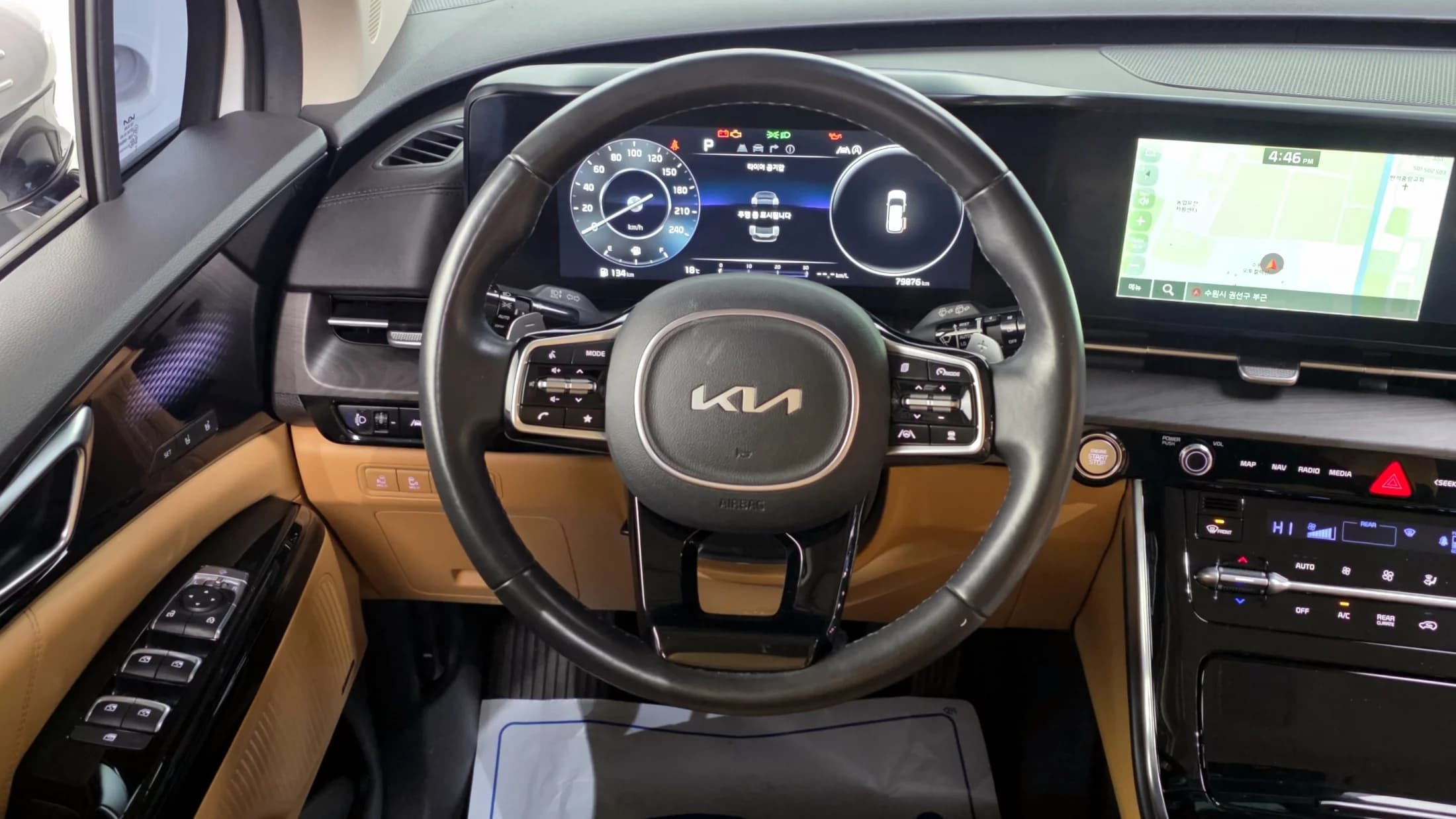 Kia Carnival 7-Seater Signature, 2022 г. 79990 км. — фото 13