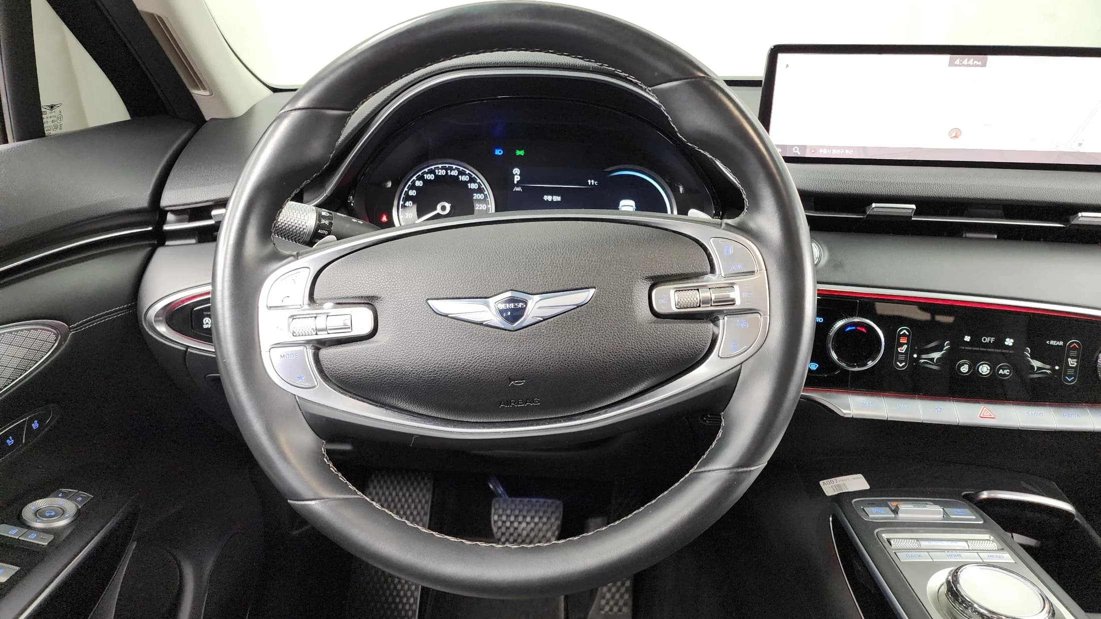 Genesis GV70 2.2 Diesel AWD, 2021 г. 112951 км. — фото 26