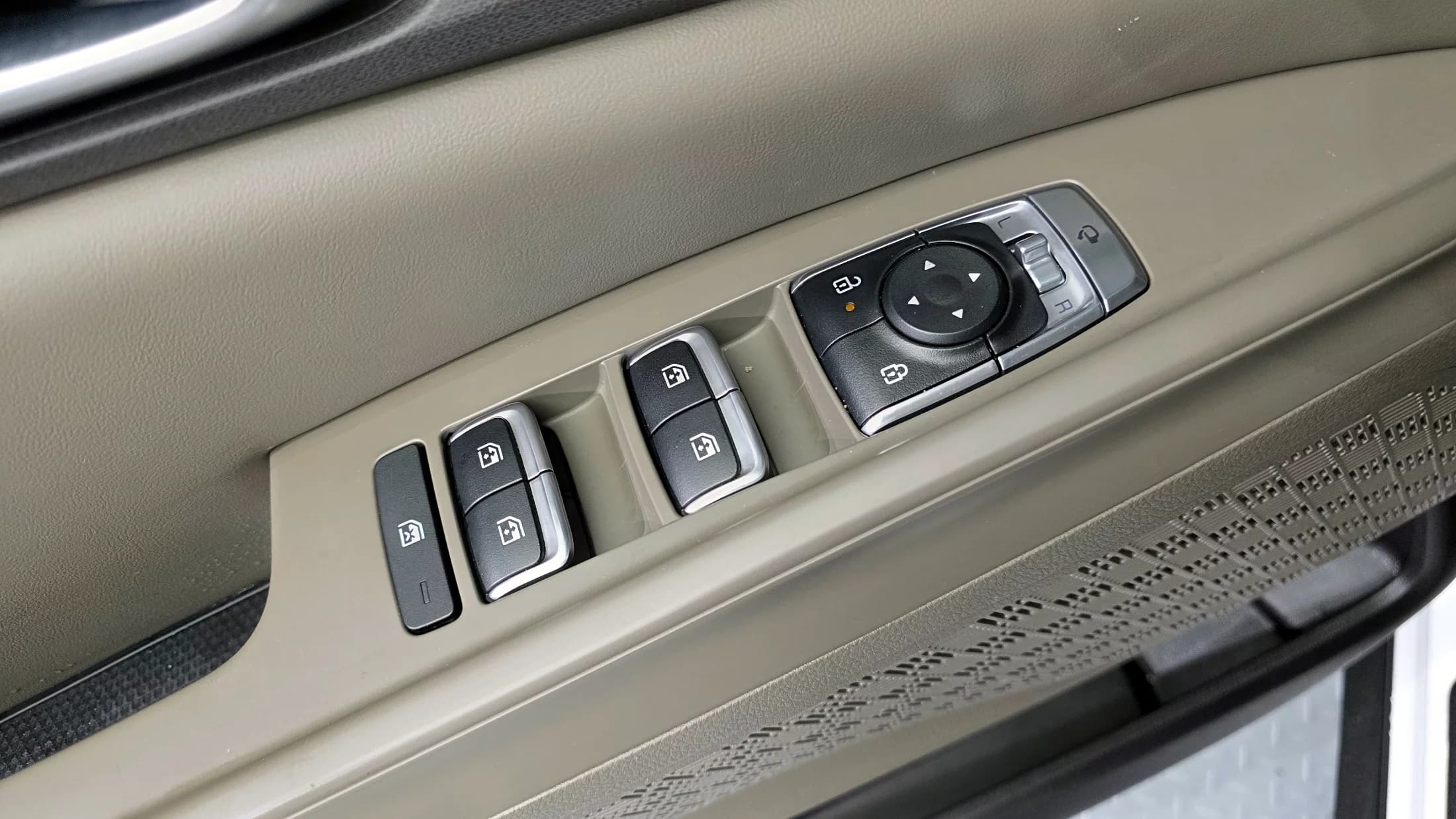Kia Carnival 9-Seater Noblesse, 2024 г. 21256 км. — фото 14