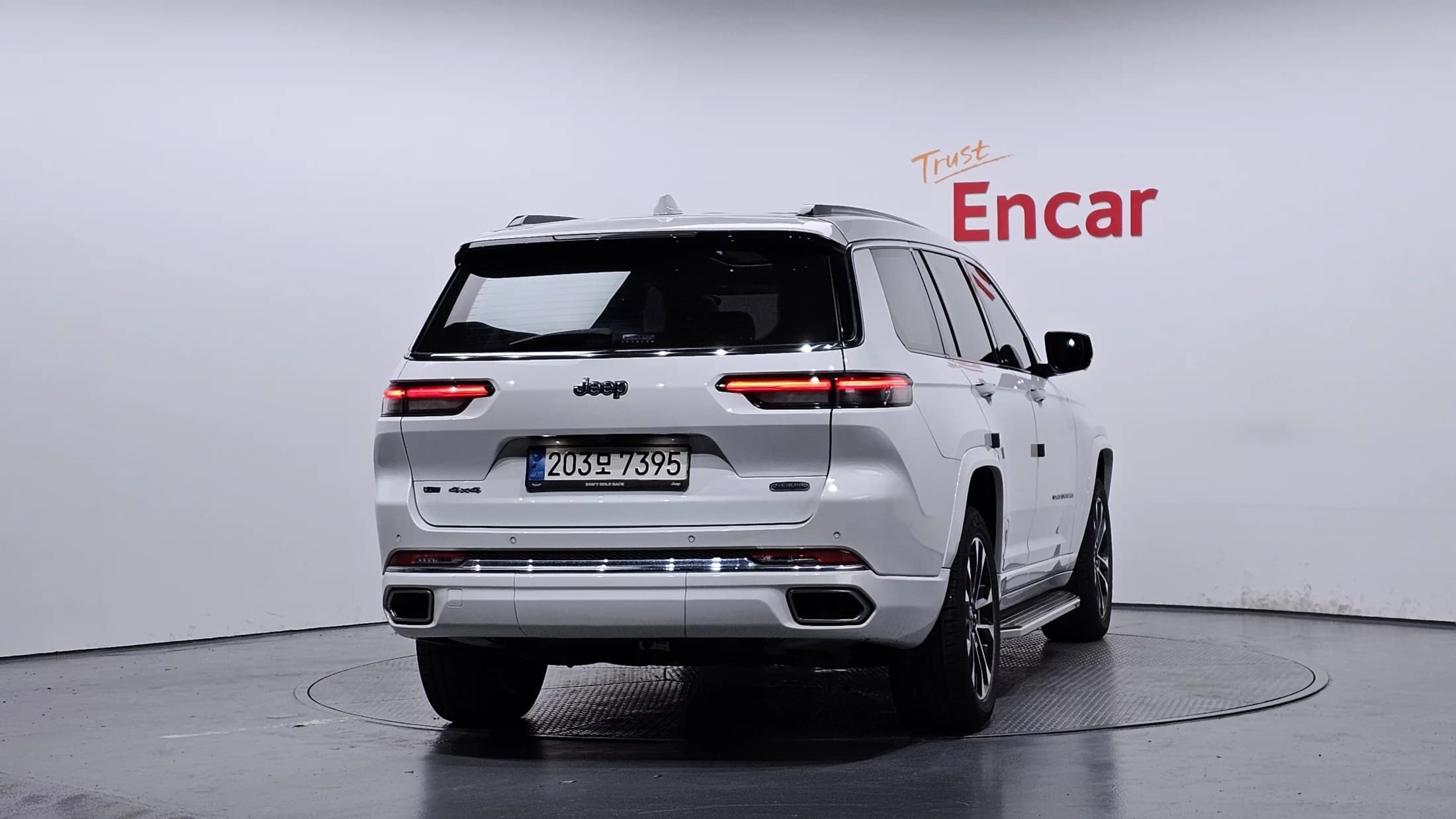 Jeep Grand Cherokee L 3.6 Overland, 2021 г. 33634 км. — фото 4