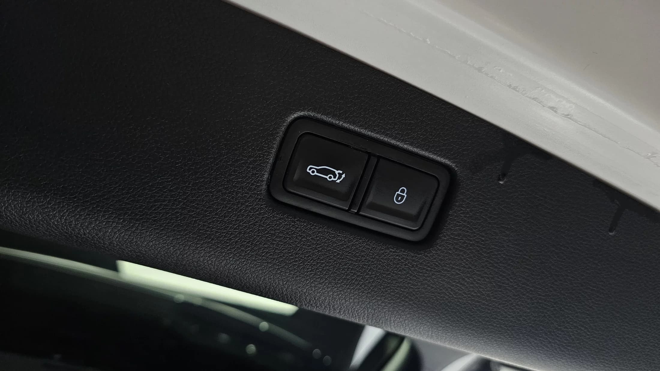 Genesis GV70 2.5T Gasoline AWD, 2022 г. 33237 км. — фото 17
