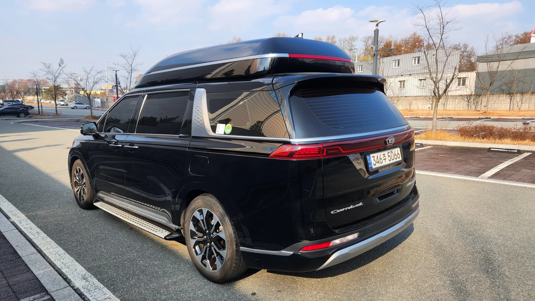 Kia Carnival Gasoline 9-Seater Hi-Limousine Signature, 2021 г. 96282 км. — фото 6