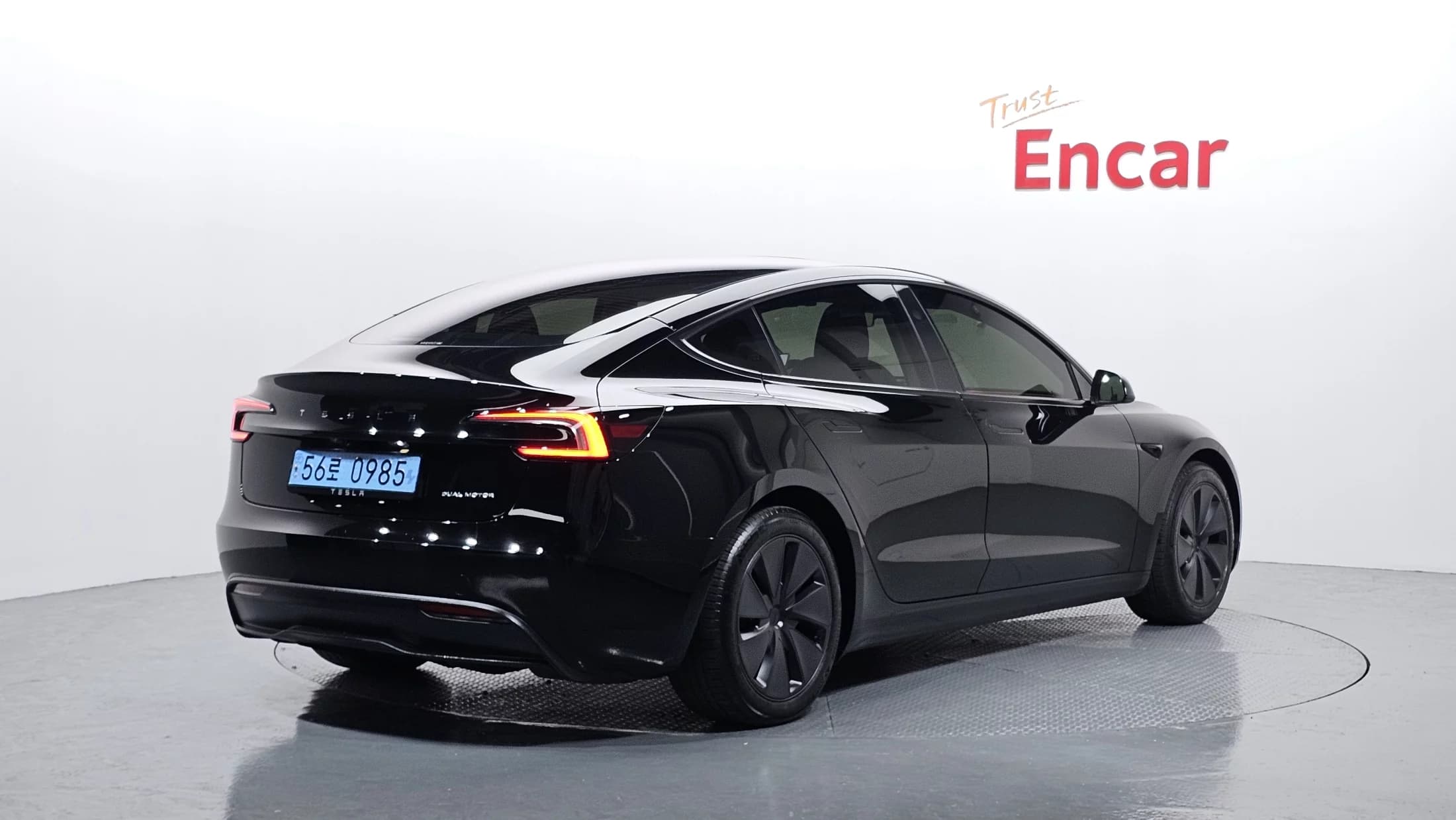 Tesla MODEL 3 Long Range, электромобиль, 2024 г. 22781 км. — фото 2