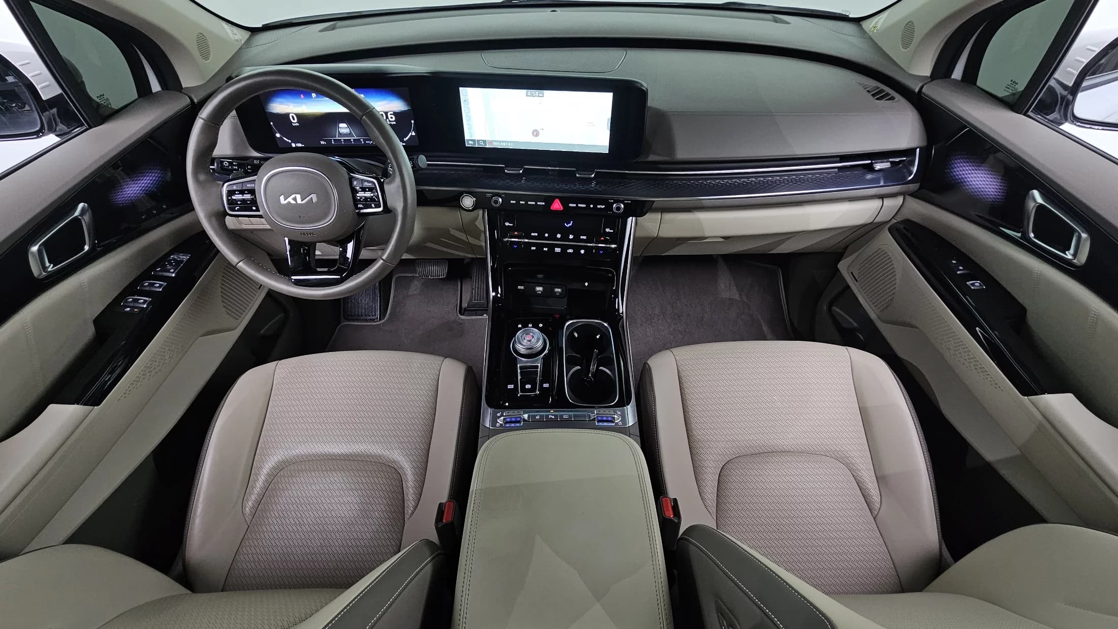 Kia Carnival Gasoline 7-Seater Hi-Limousine Signature, 2023 г. 34479 км. — фото 7