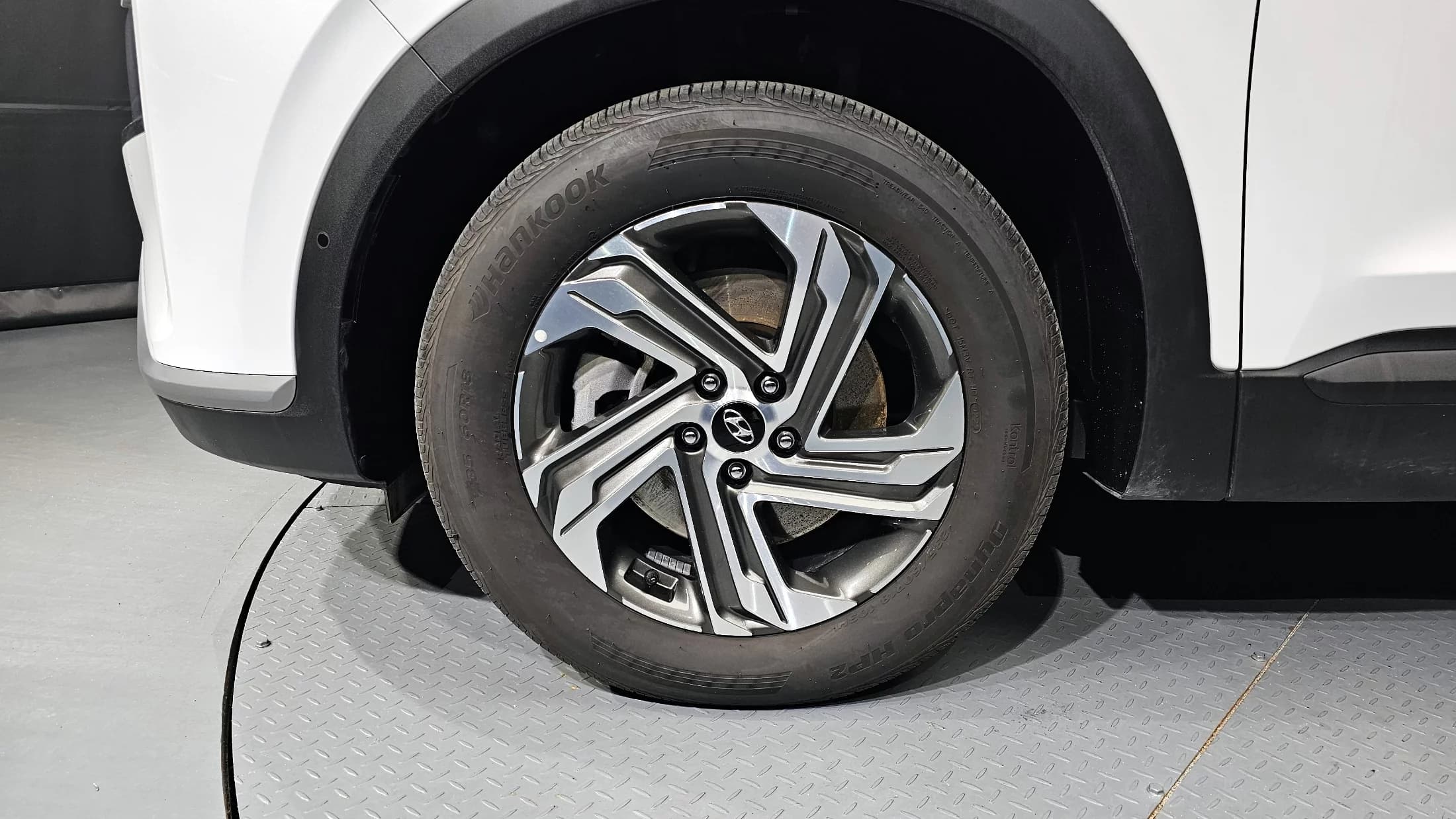 Hyundai Santa Fe Gasoline 2.5T 2WD Prestige, 2022 г. 34216 км. — фото 5