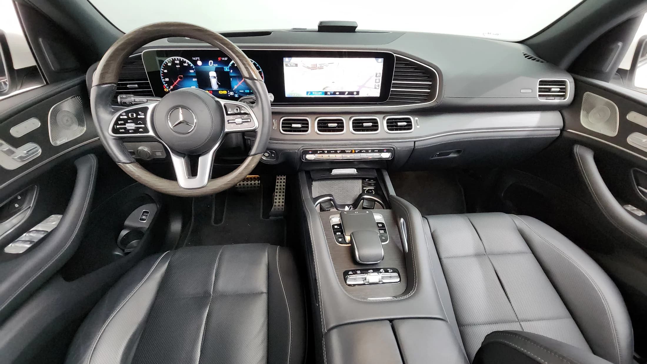 Mercedes-Benz GLS-Class GLS580 4MATIC, 2021 г. 21576 км. — фото 7