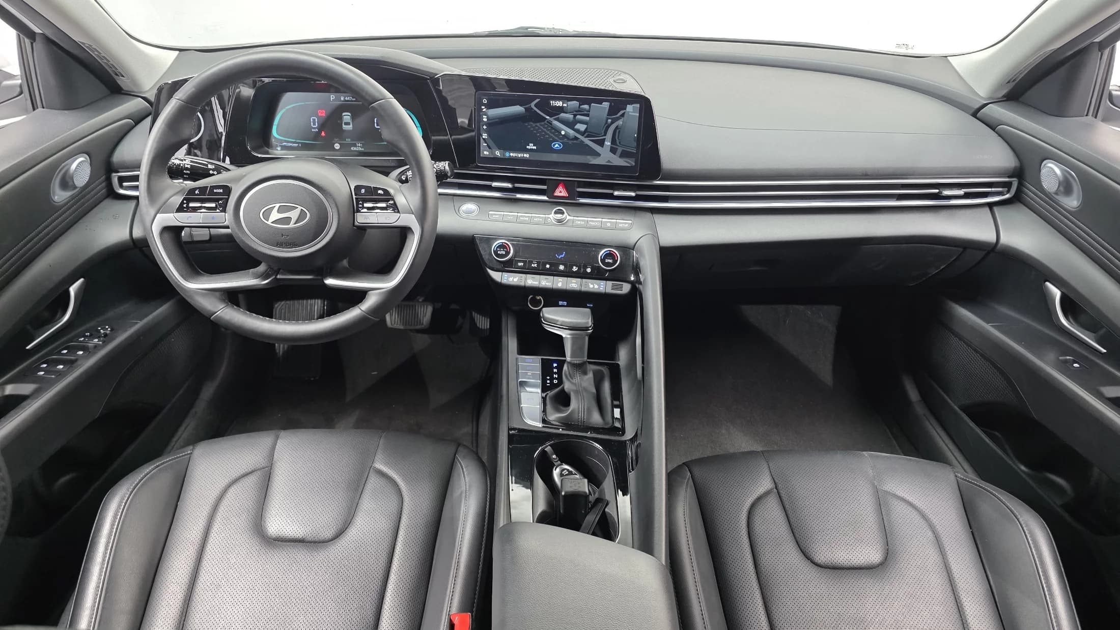 Hyundai AVANTE (Хендай Элантра) 1.6 Modern, 2024 г. 43686 км. — фото 7
