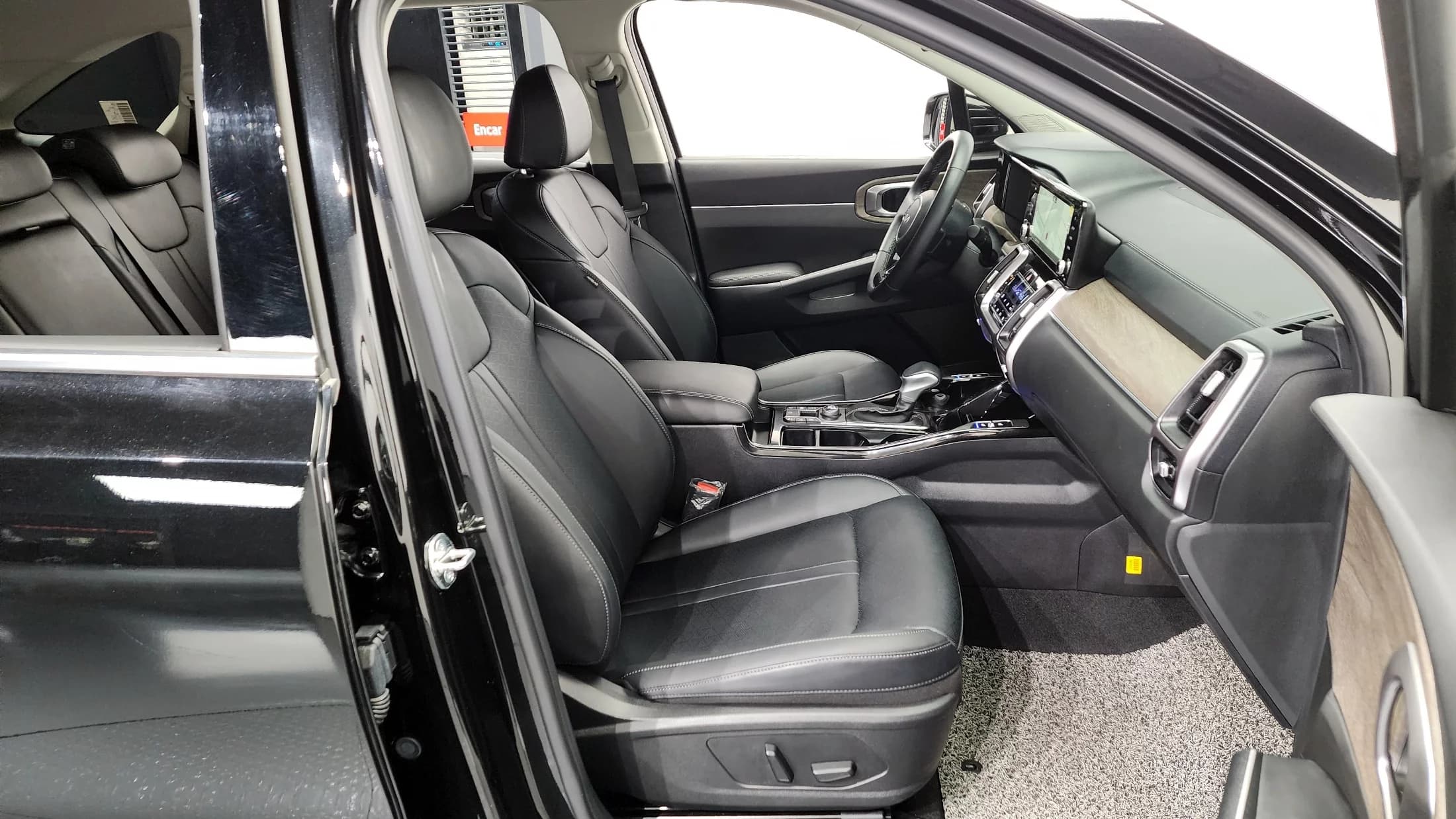 Kia Sorento Gasoline 2.5T 2WD Prestige, 2023 г. 5646 км. — фото 11