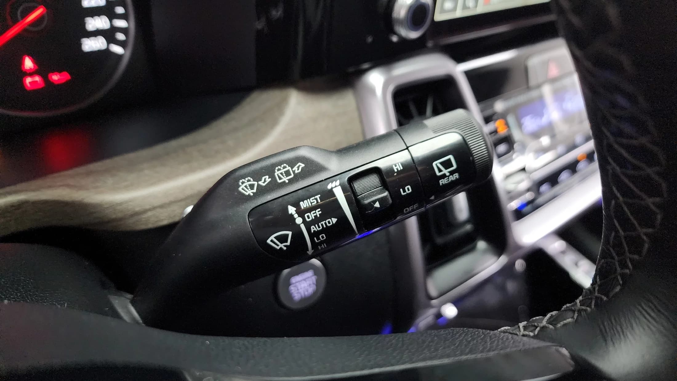 Kia Sorento Gasoline 2.5T 2WD Prestige, 2023 г. 5646 км. — фото 17