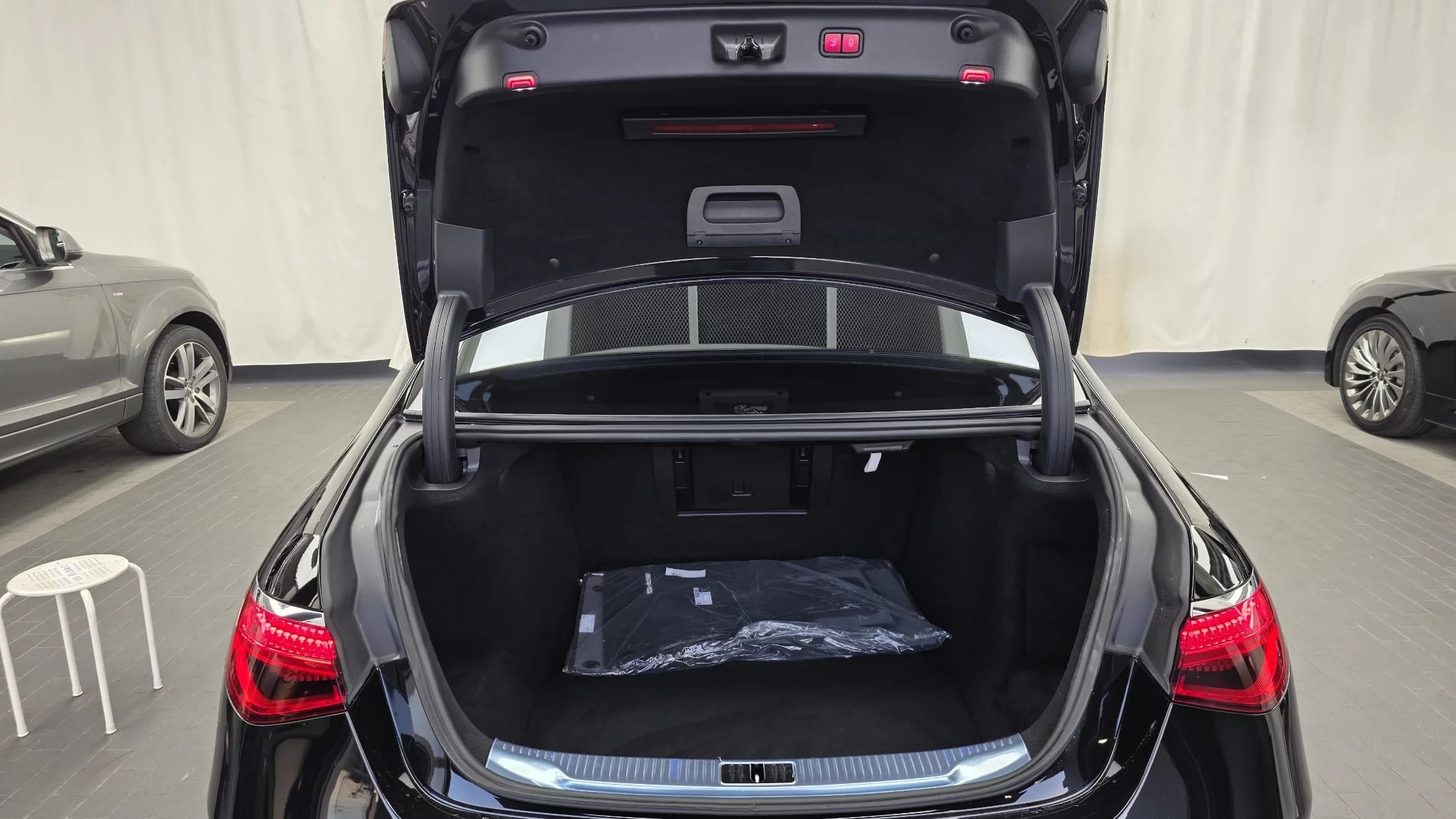Mercedes-Benz S-Class S500L 4MATIC, 2021 г. 18542 км. — фото 20