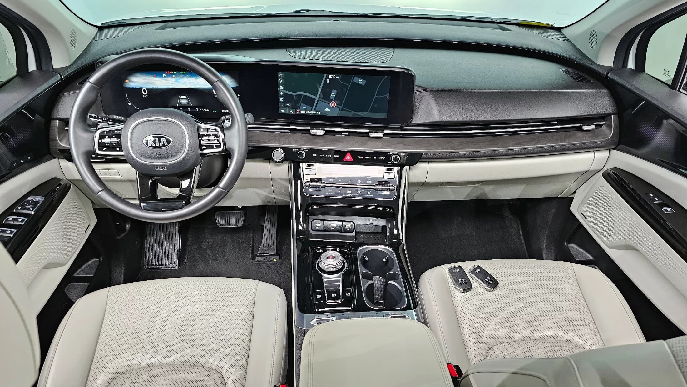 Kia Carnival 9-Seater Signature, 2021 г. 39854 км. — фото 7