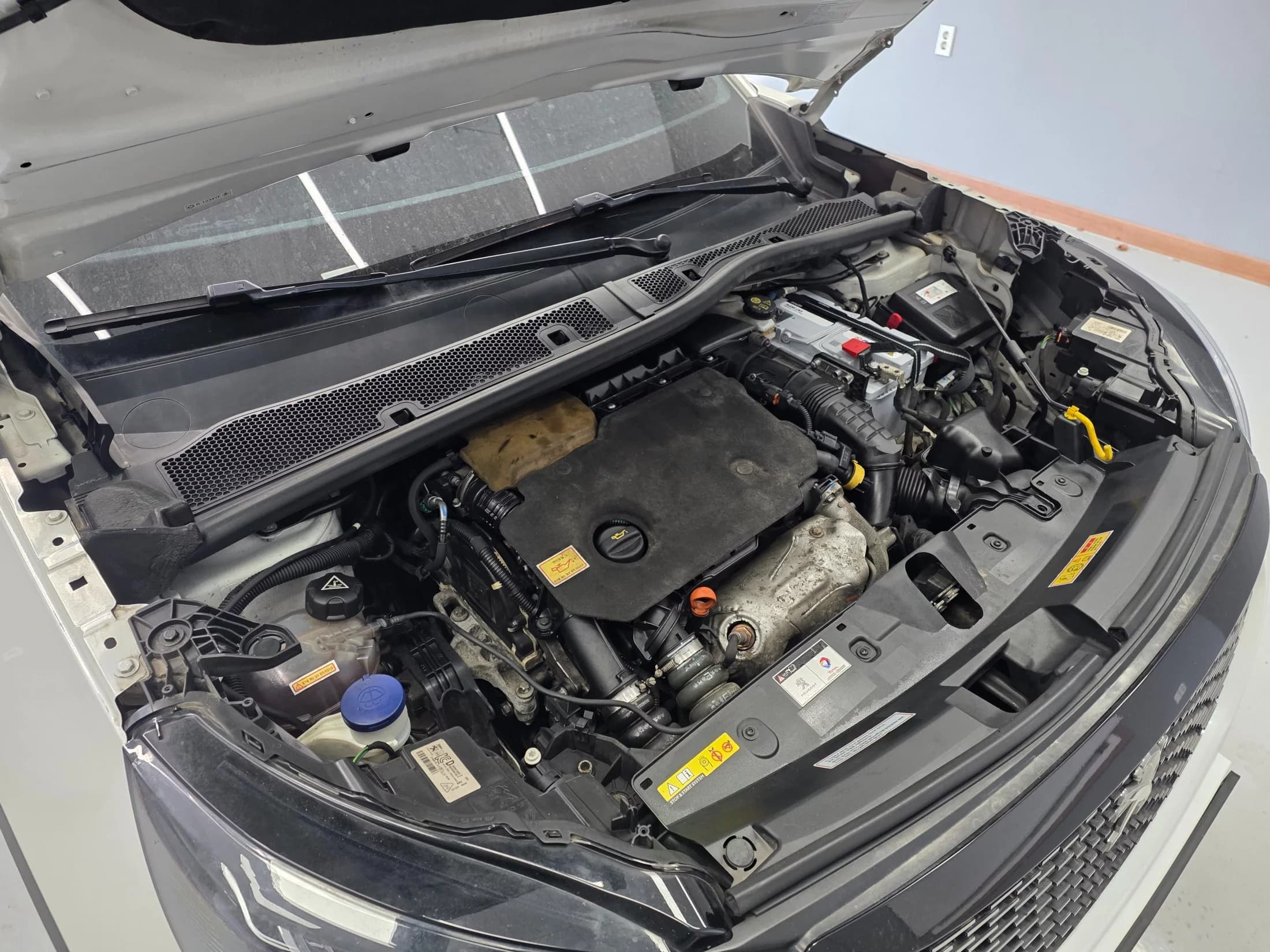 Peugeot 2008 1.5 BlueHDi GT Line, 2022 г. 94667 км. — фото 6