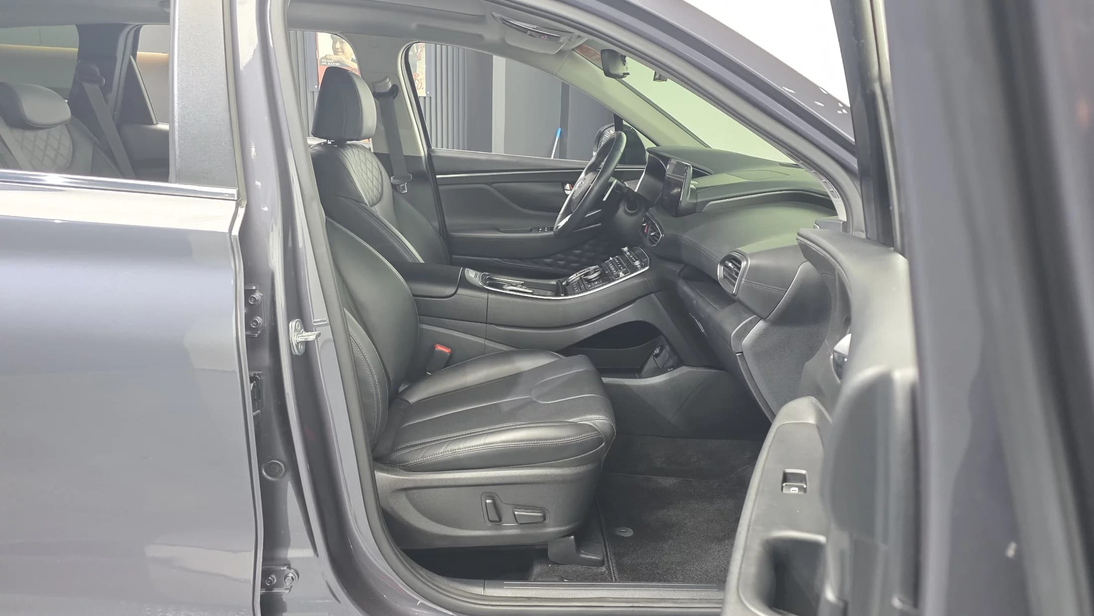 Hyundai Santa Fe Diesel 2.2 2WD Exclusive, 2022 г. 35569 км. — фото 11