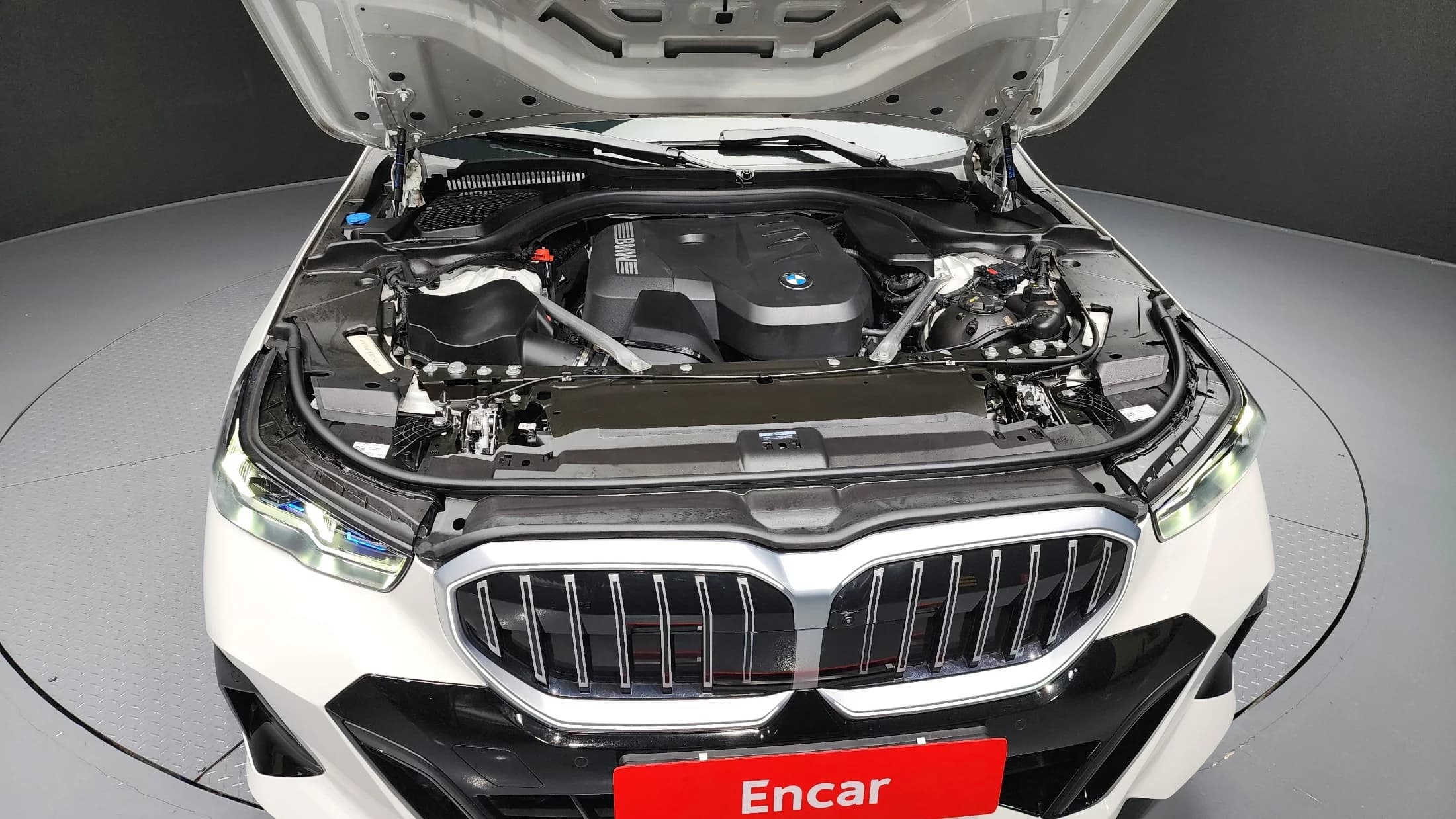 BMW 5-Series 530i xDrive M Sport, 2023 г. 23732 км. — фото 6
