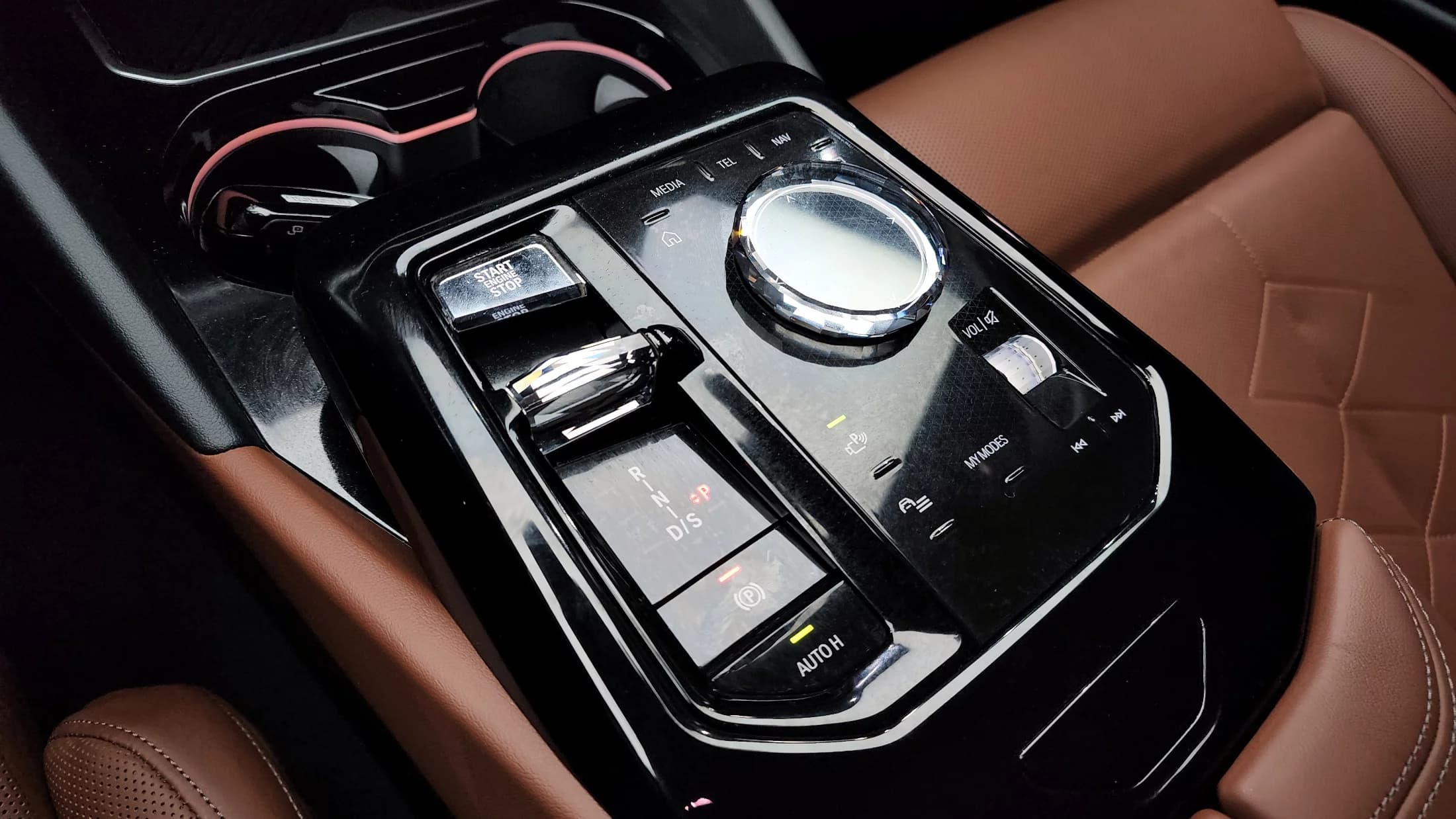 BMW 5-Series 530i xDrive M Sport, 2023 г. 23732 км. — фото 9