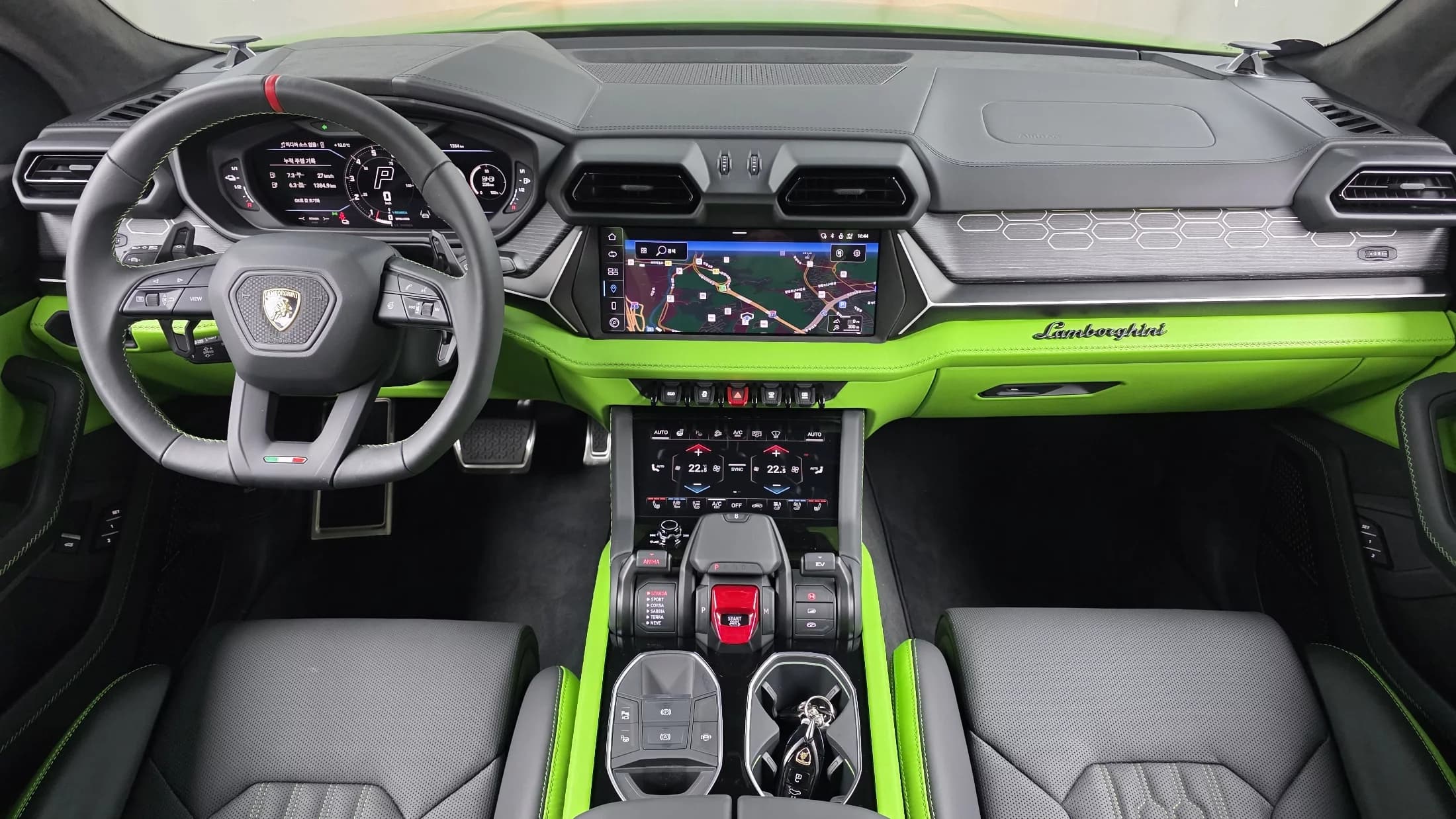 Lamborghini URUS 4.0 V8 SE, 2025 г. 1387 км. — фото 7