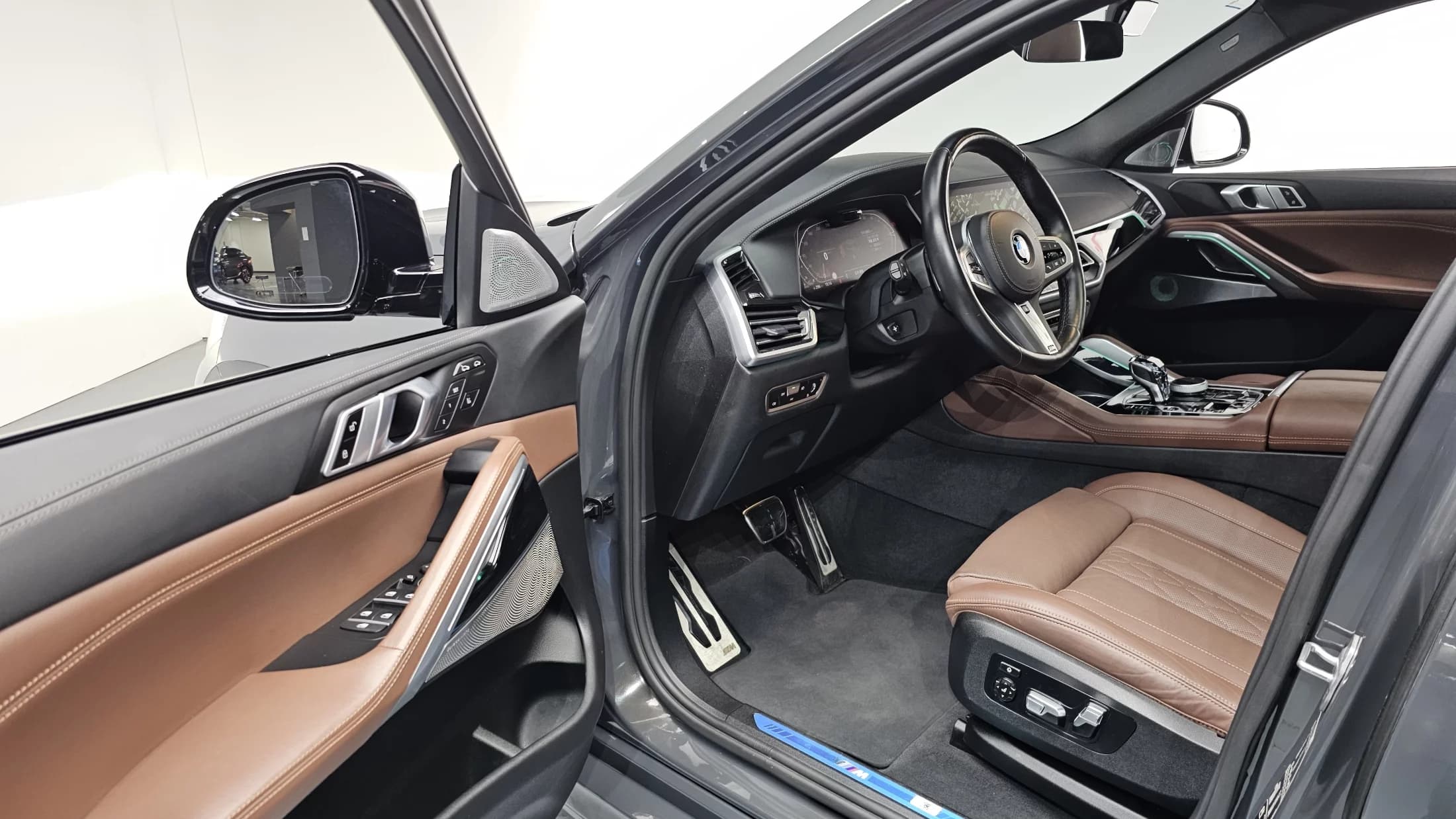 BMW X6 xDrive40d M Sport Online Exclusive, 2022 г. 32174 км. — фото 10