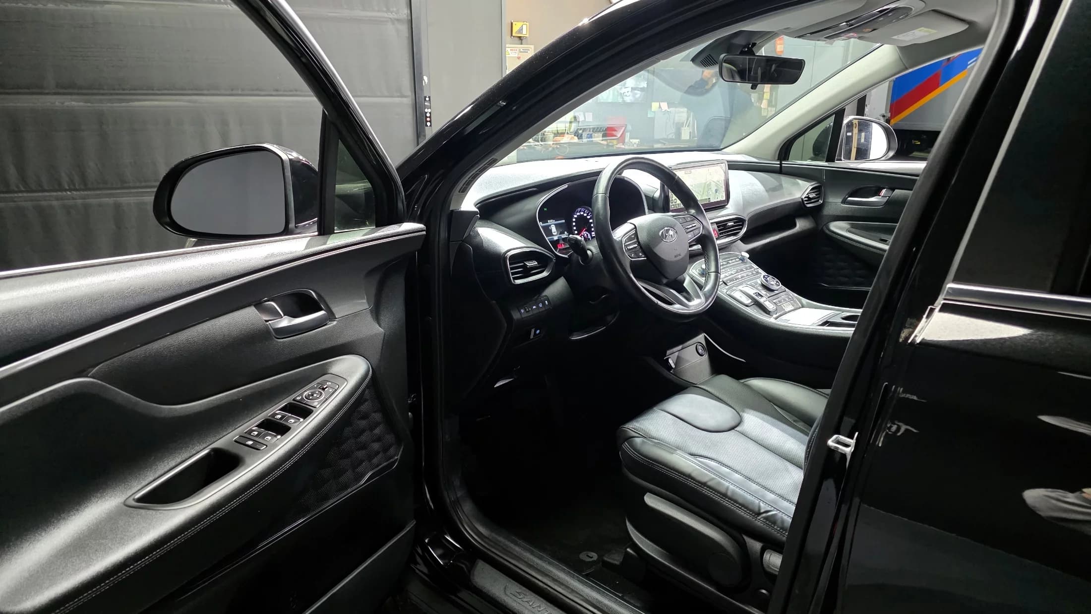 Hyundai Santa Fe Diesel 2.2 4WD Exclusive, 2022 г. 95574 км. — фото 10