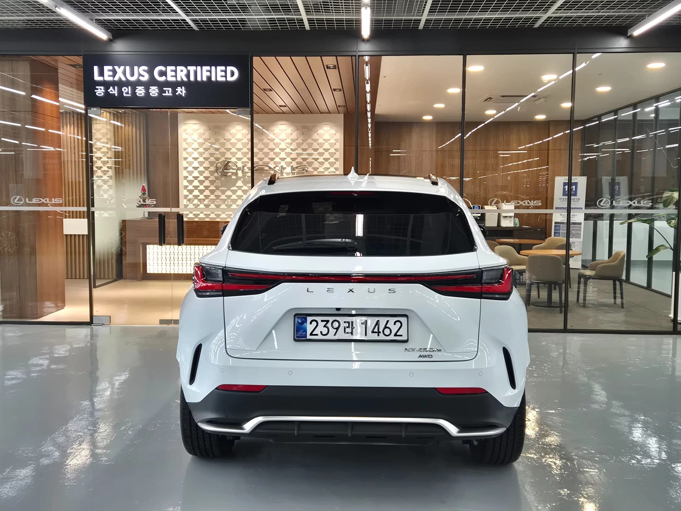 Lexus NX450h+ F-Sport, гибрид, 2025 г. 9292 км. — фото 4