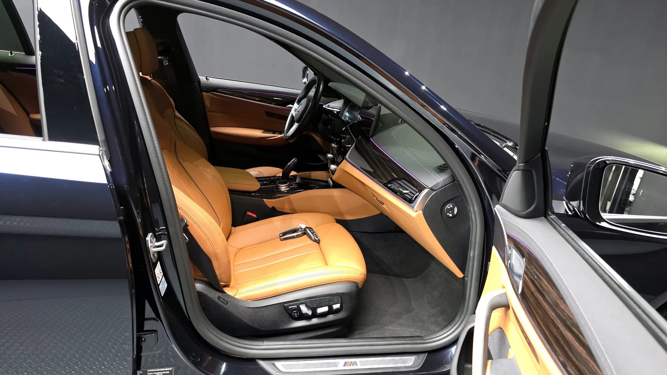 BMW 5-Series 520i M Sport, 2021 г. 34624 км. — фото 11