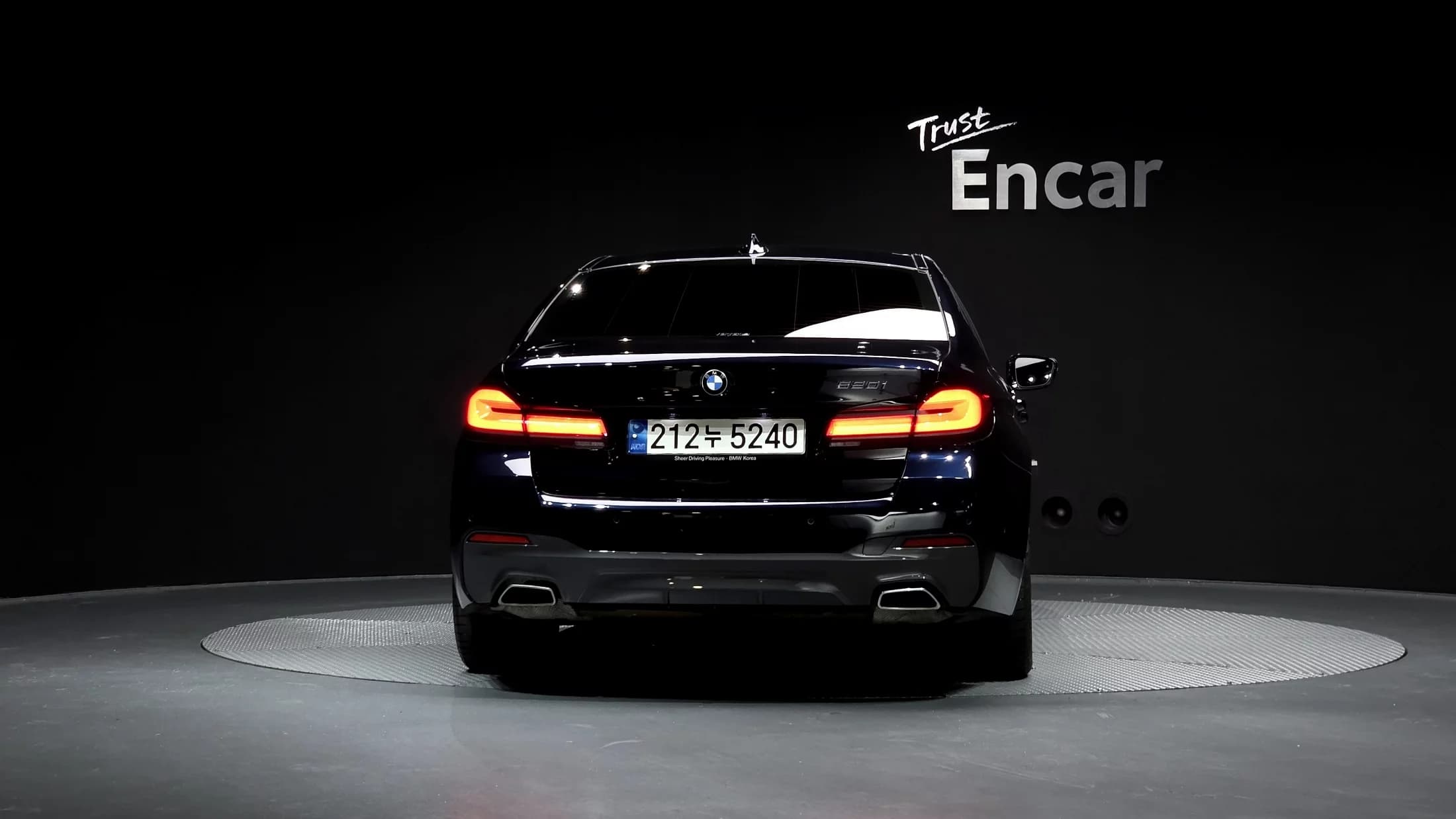 BMW 5-Series 520i M Sport, 2021 г. 34624 км. — фото 4
