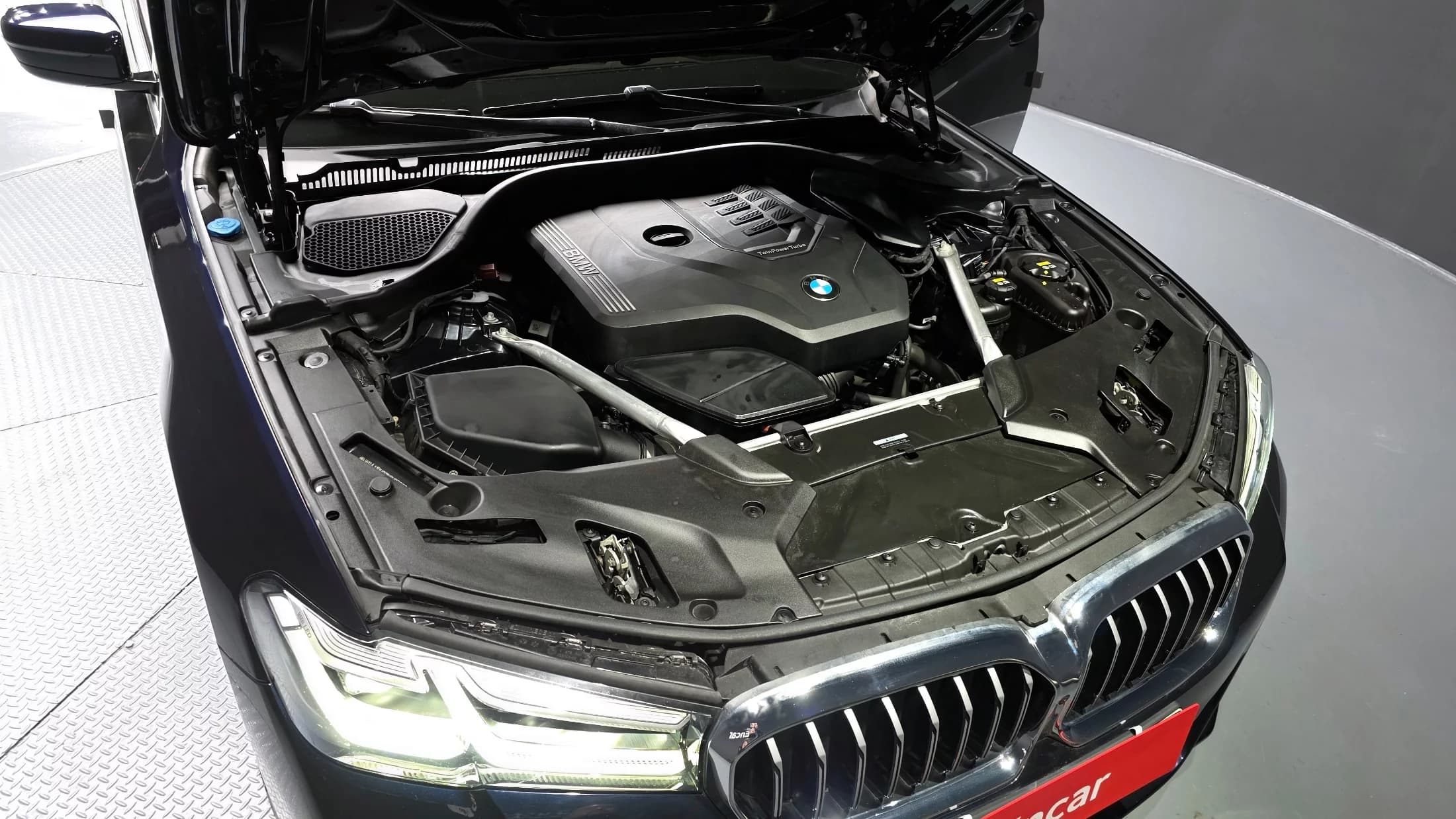 BMW 5-Series 520i M Sport, 2021 г. 34624 км. — фото 6