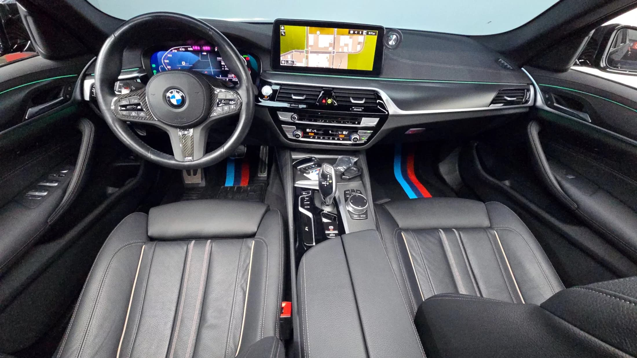 BMW 5-Series 520i M Sport, 2022 г. 41161 км. — фото 7