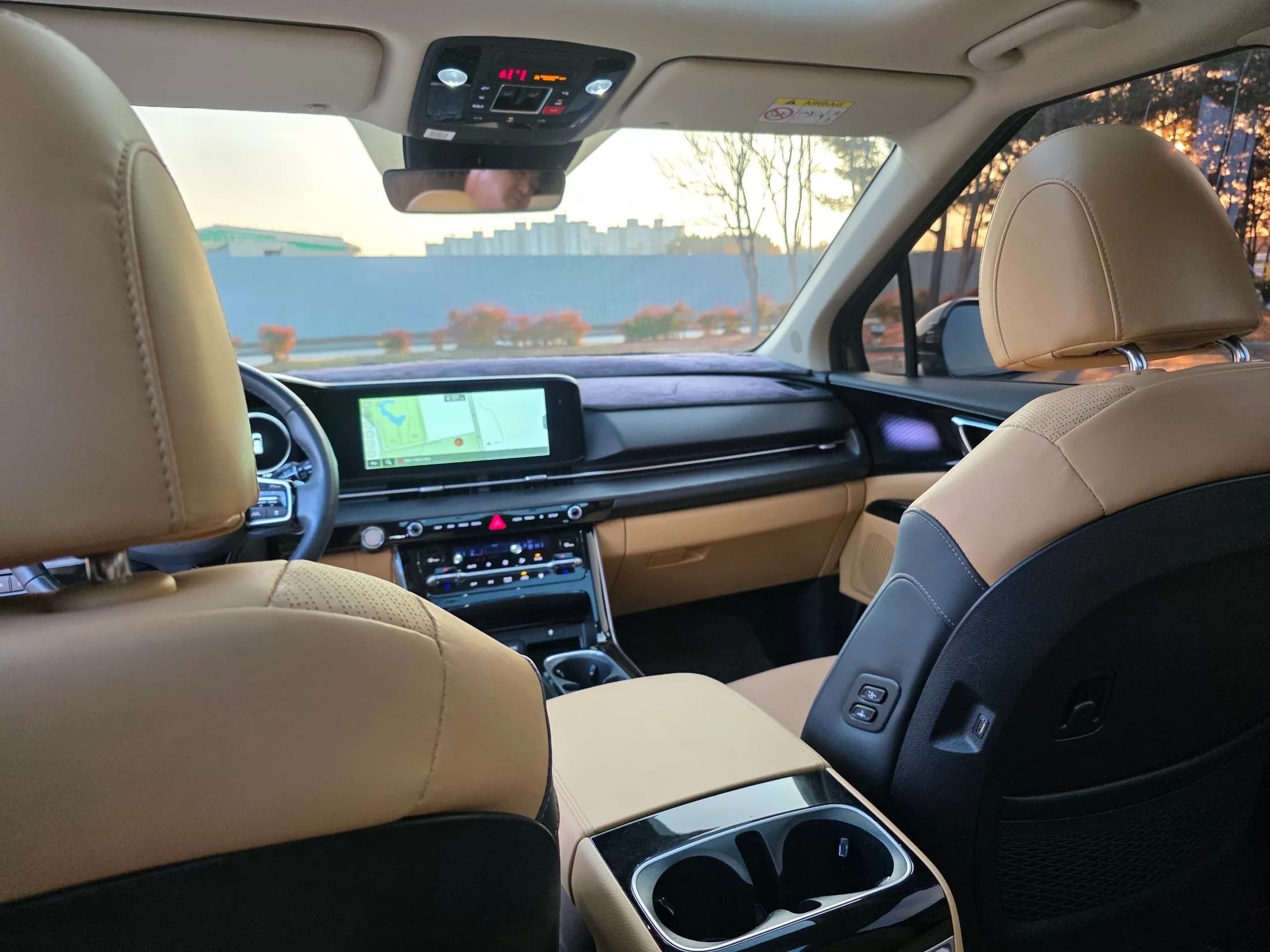 Kia Carnival Gasoline 9-Seater Signature, 2023 г. 62037 км. — фото 17