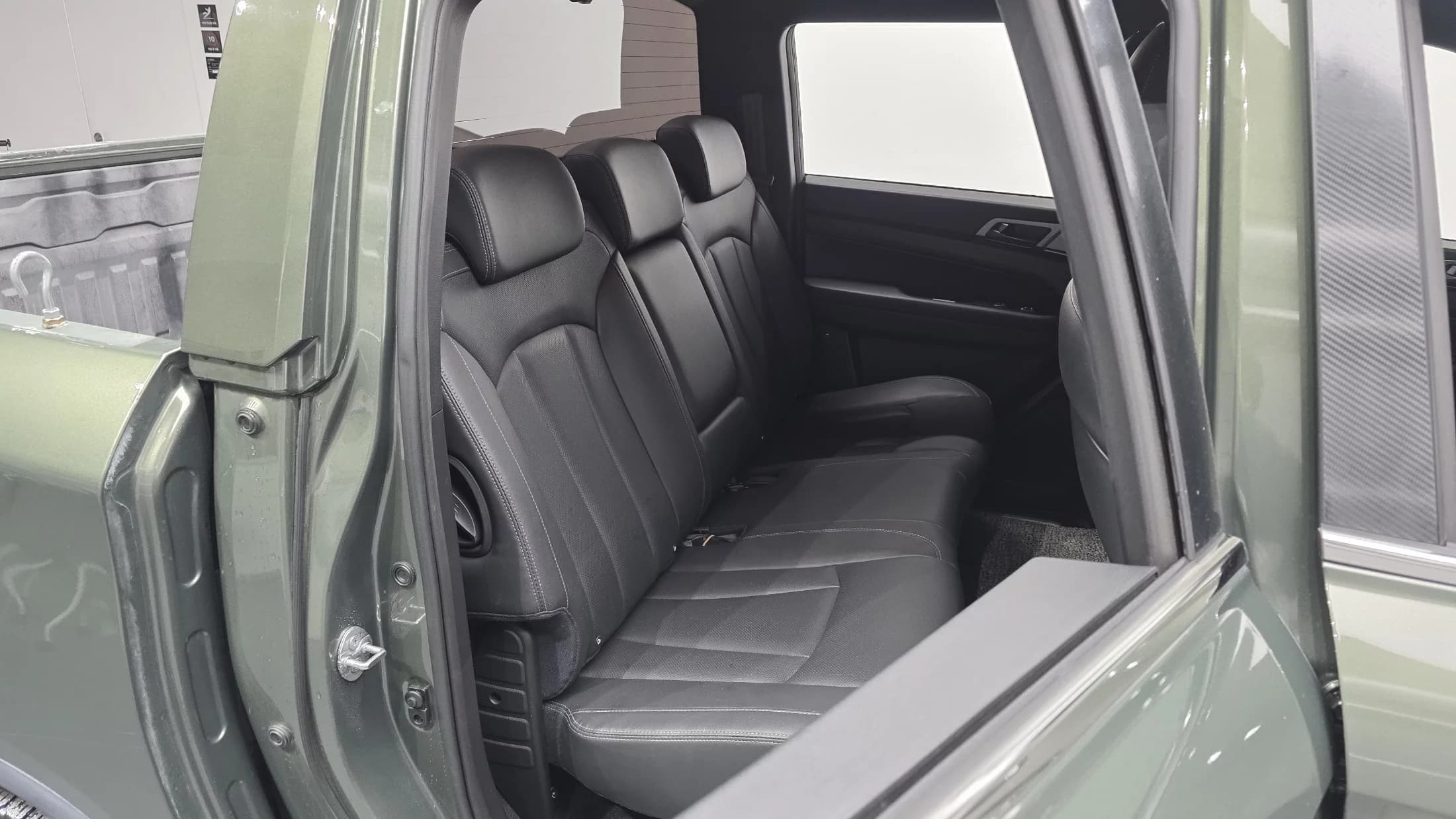 SsangYong Rexton Diesel 2.2 4WD Prestige, 2022 г. 45555 км. — фото 12