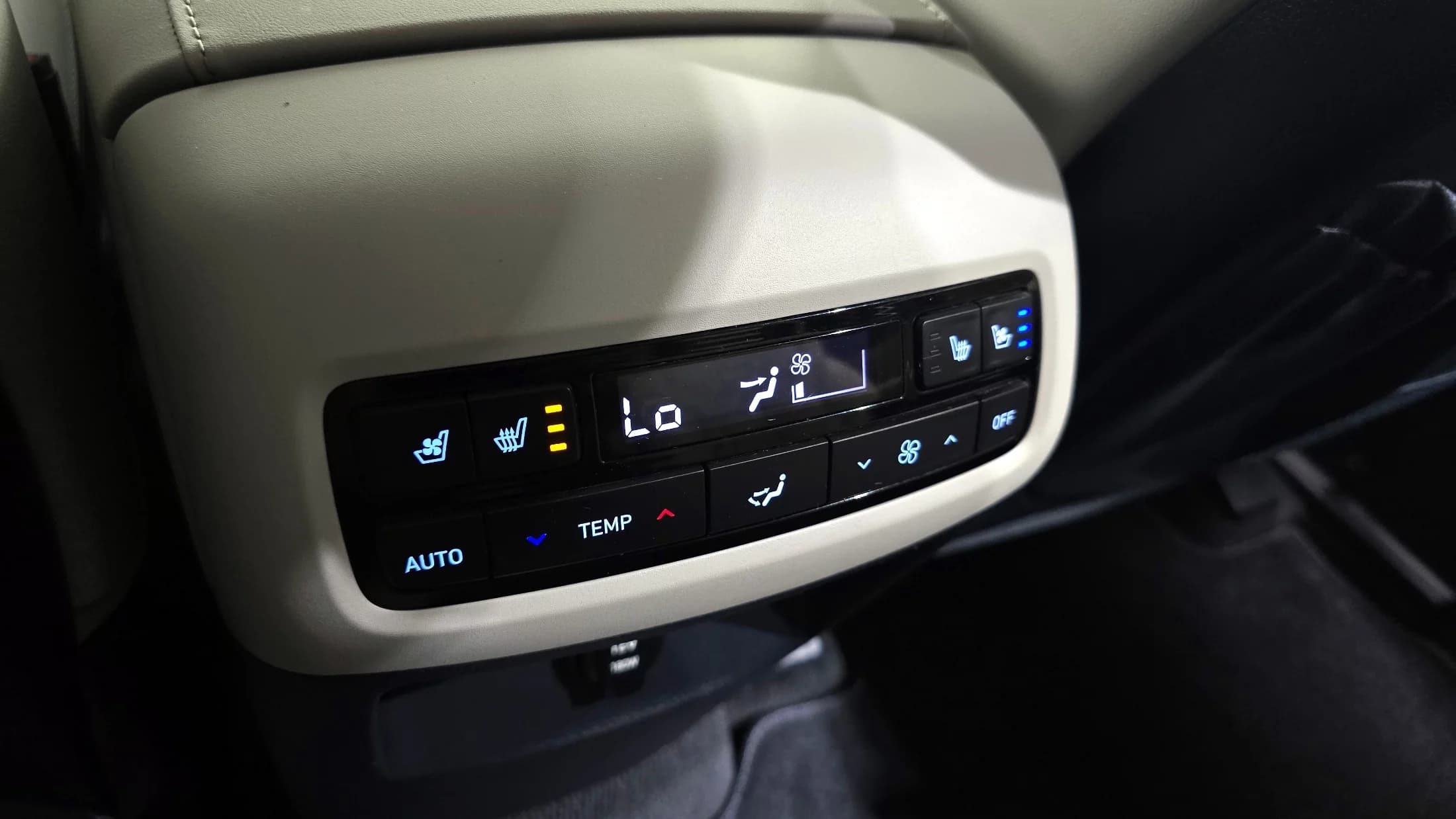 Hyundai Palisade Diesel 2.2 4WD Prestige, 2022 г. 77458 км. — фото 19