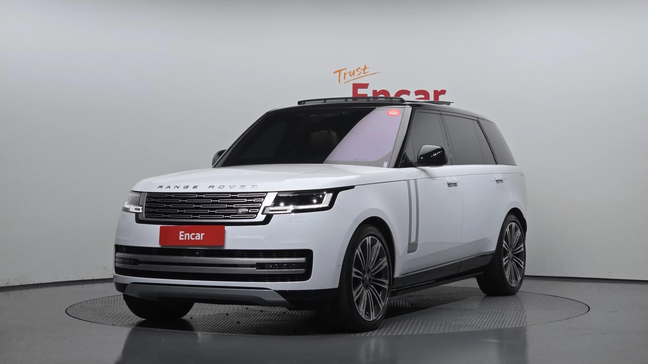Land Rover Range Rover P530 Autobiography Long Wheel Base, 2023 г. 34375 км.
