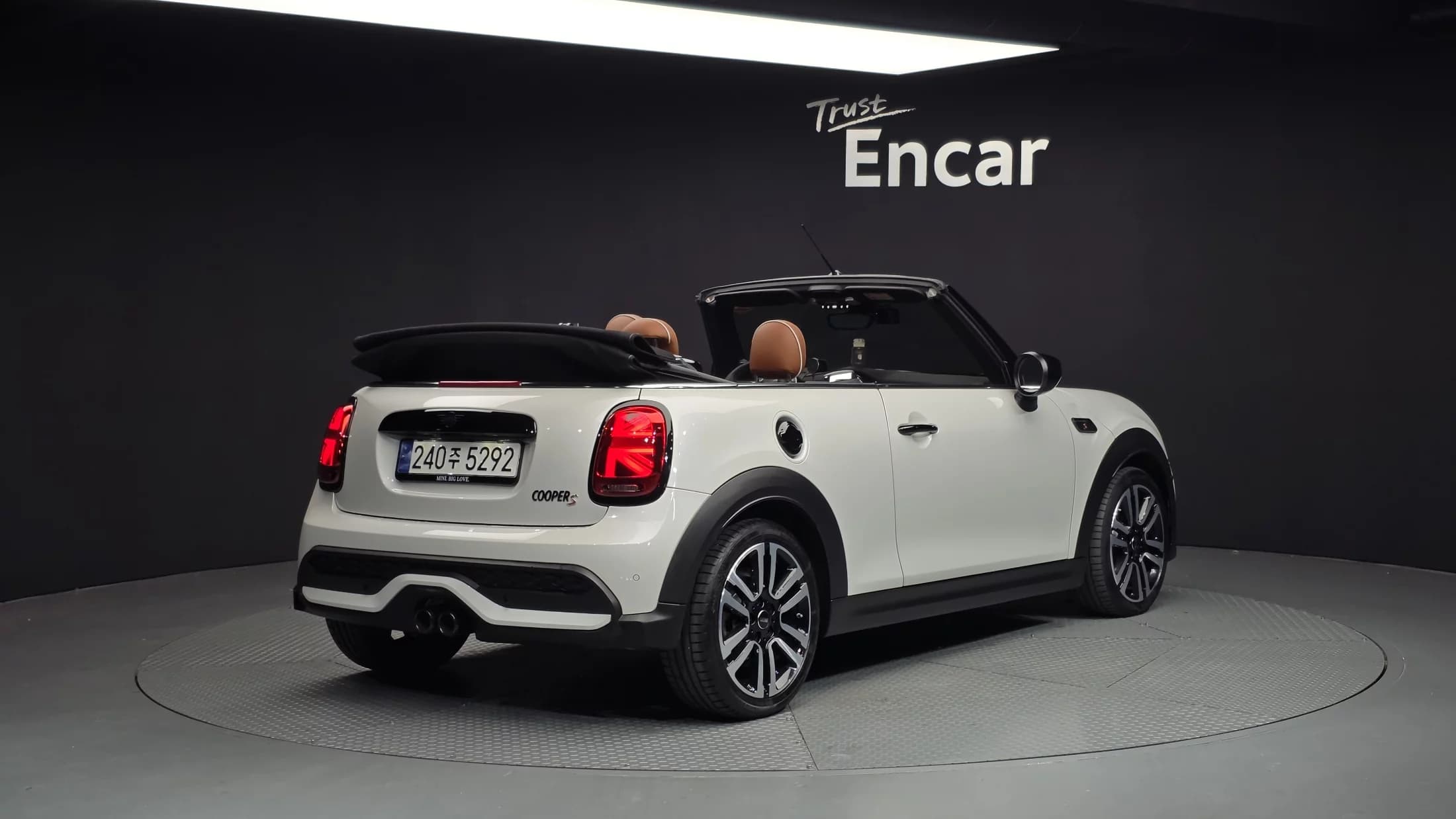 MINI Cooper Convertible Classic Third Generation, 2023 г. 13686 км. — фото 2