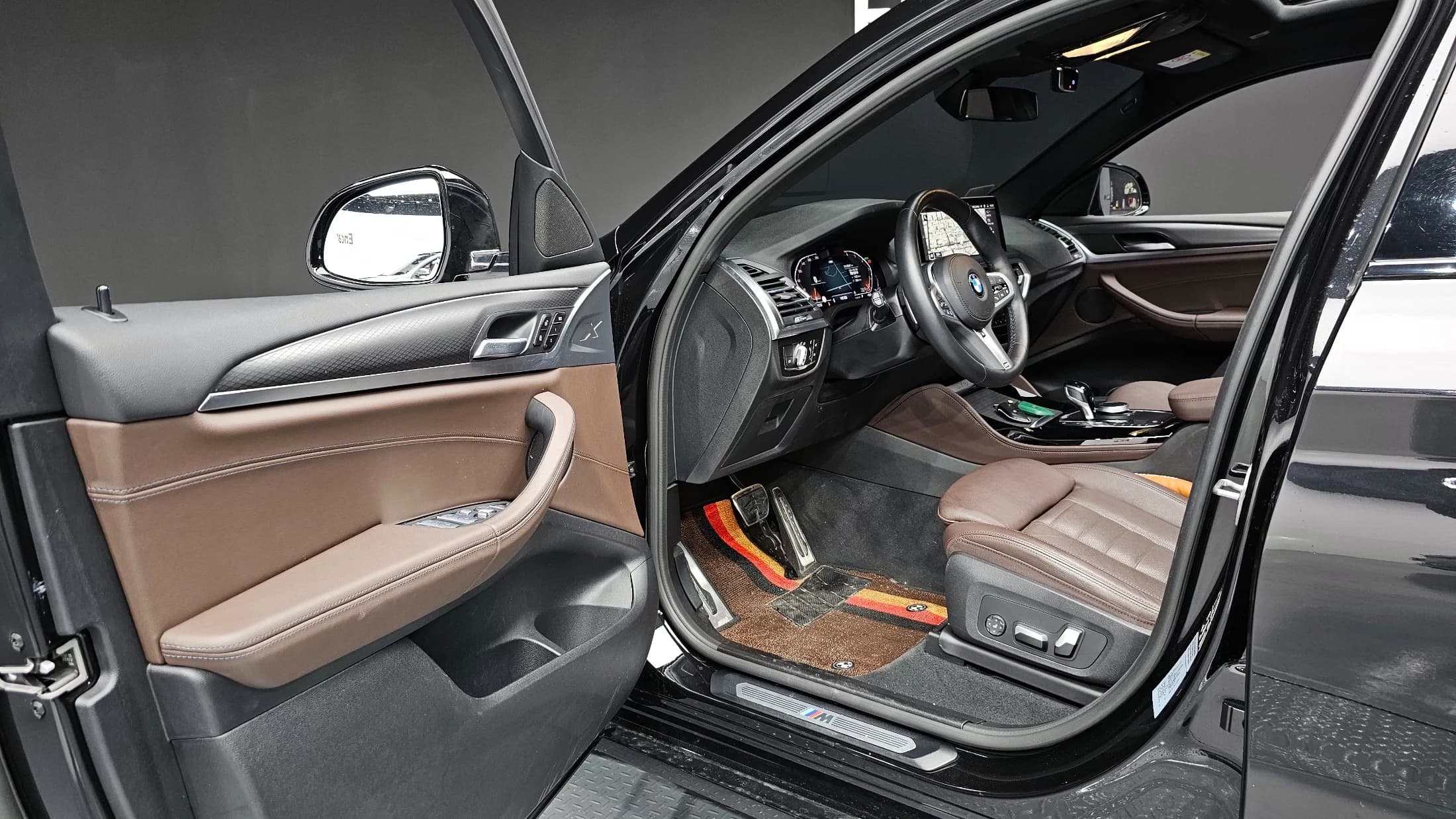 BMW X4 xDrive20i M Sport, 2022 г. 35249 км. — фото 11