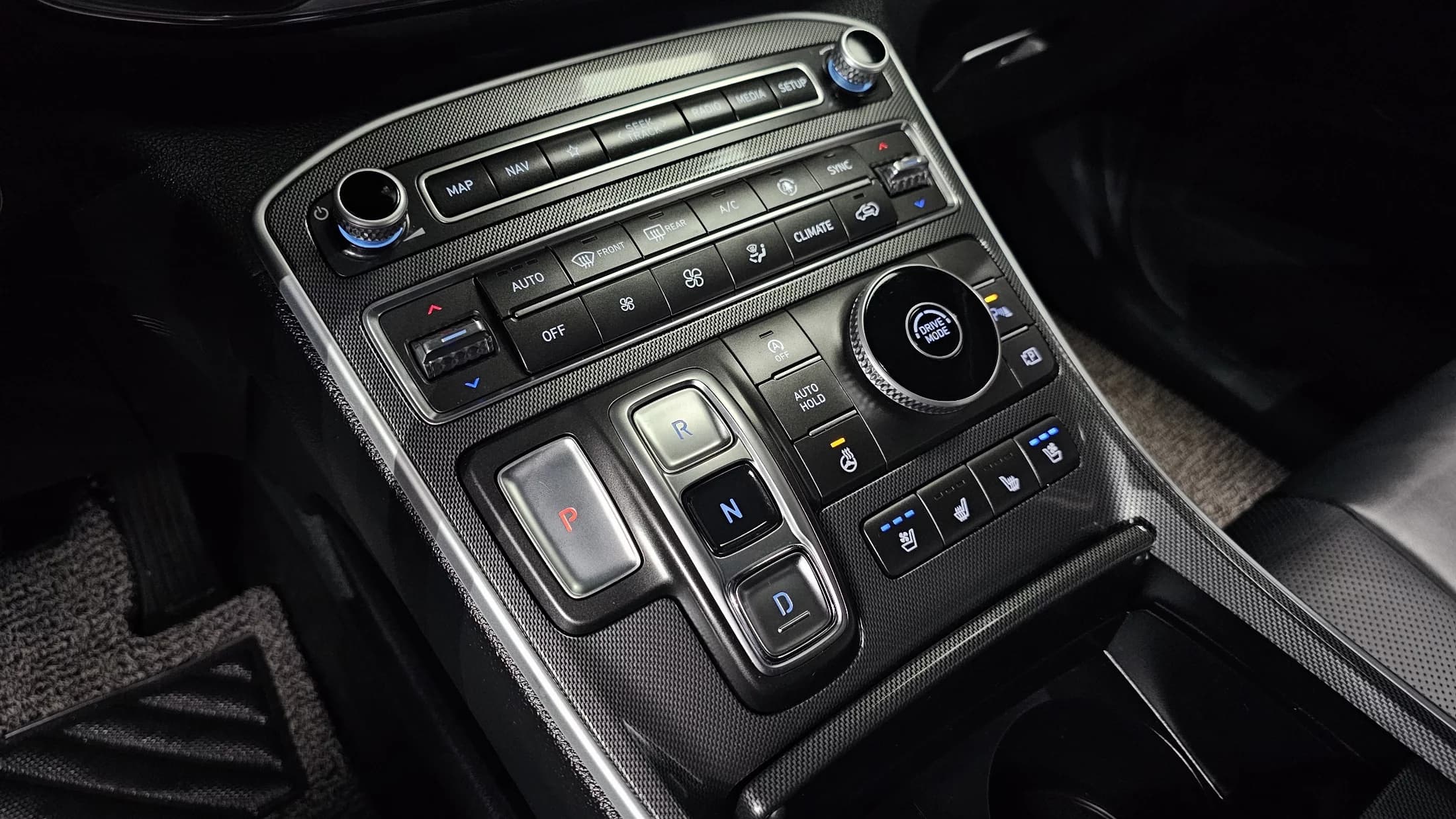 Hyundai Santa Fe Gasoline 2.5T 2WD Prestige, 2023 г. 50500 км. — фото 9