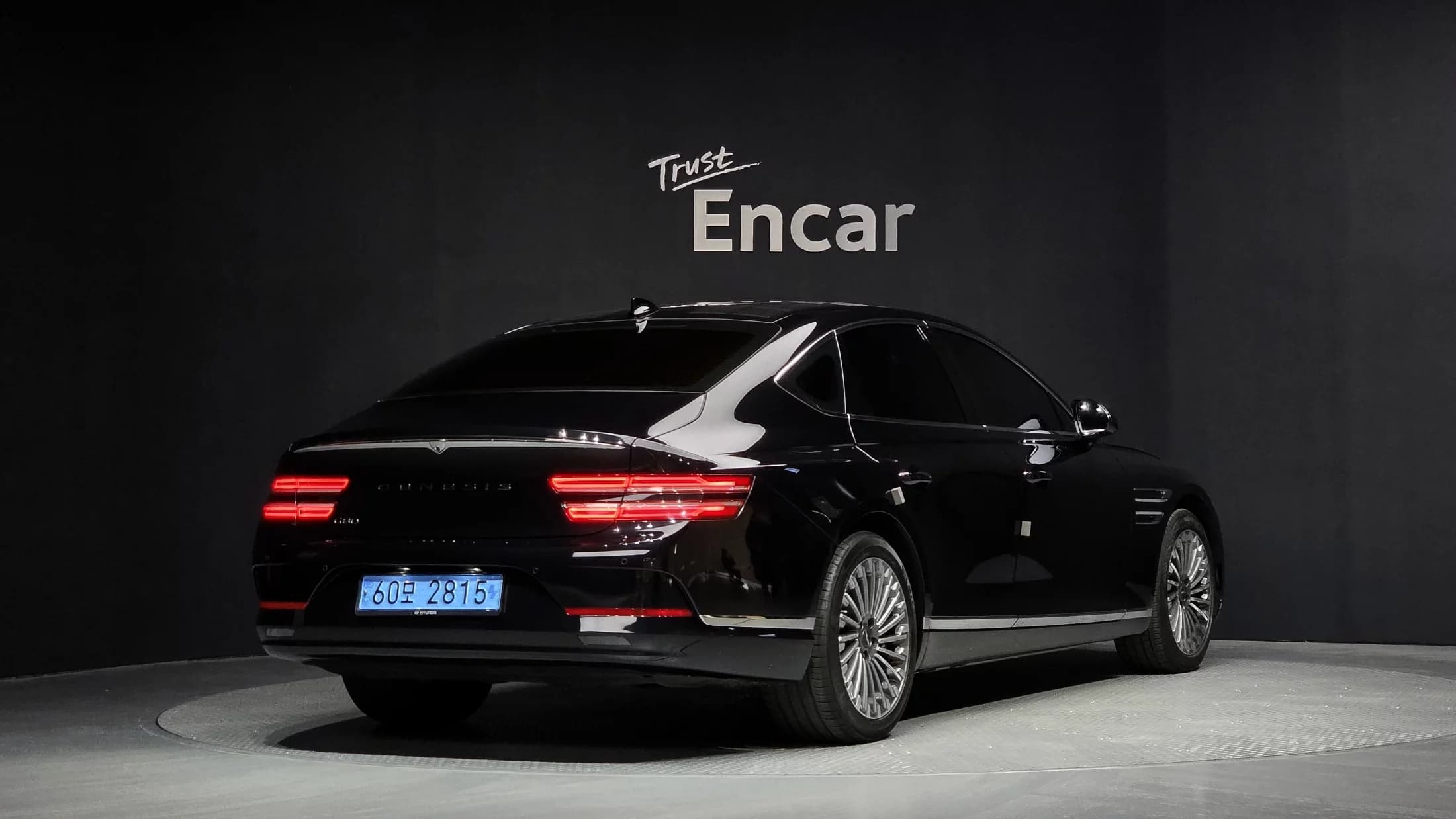 Genesis Electrified G80 e-AWD, электромобиль, 2022 г. 52309 км. — фото 2