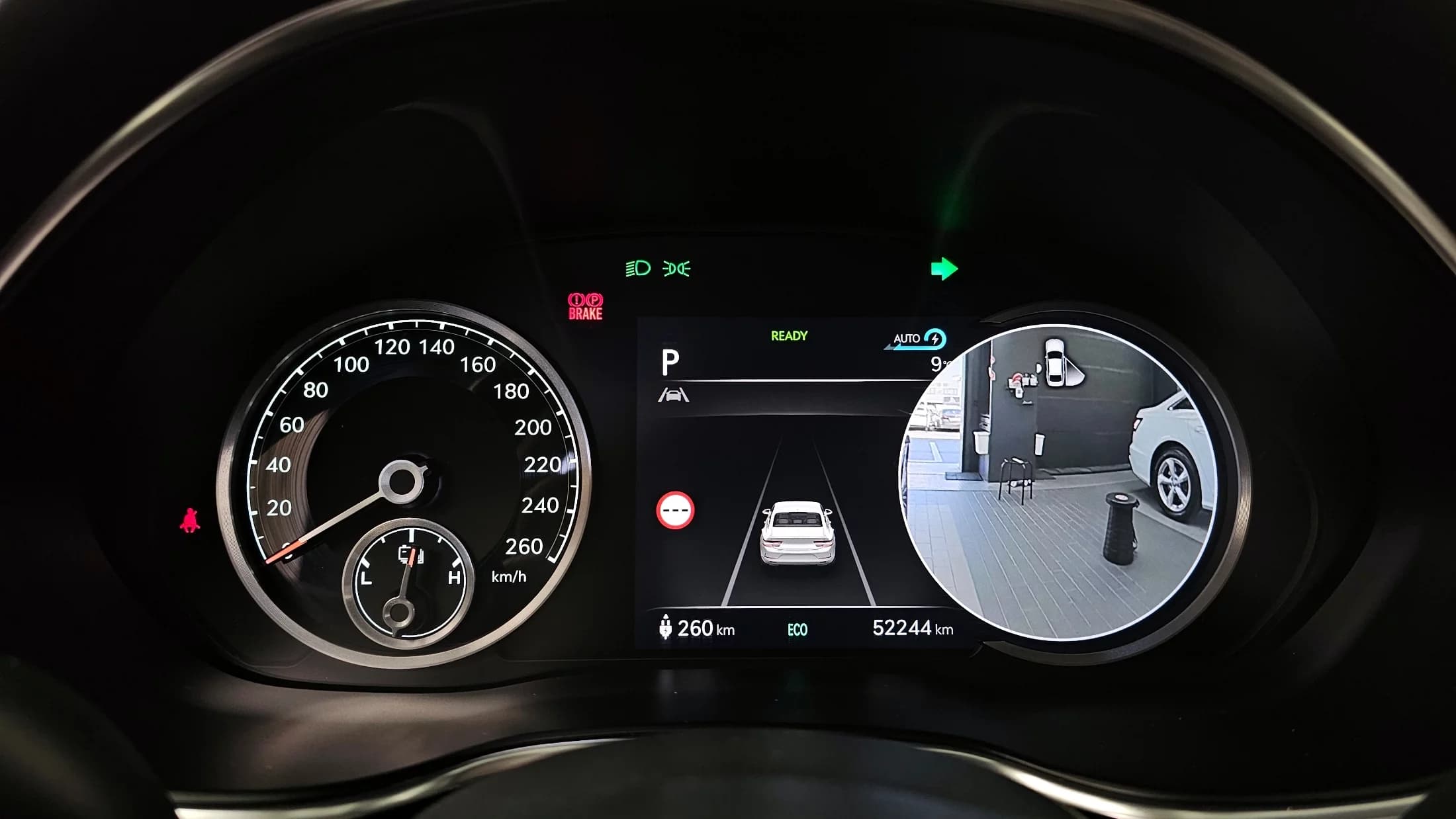 Genesis Electrified G80 e-AWD, электромобиль, 2022 г. 52309 км. — фото 8