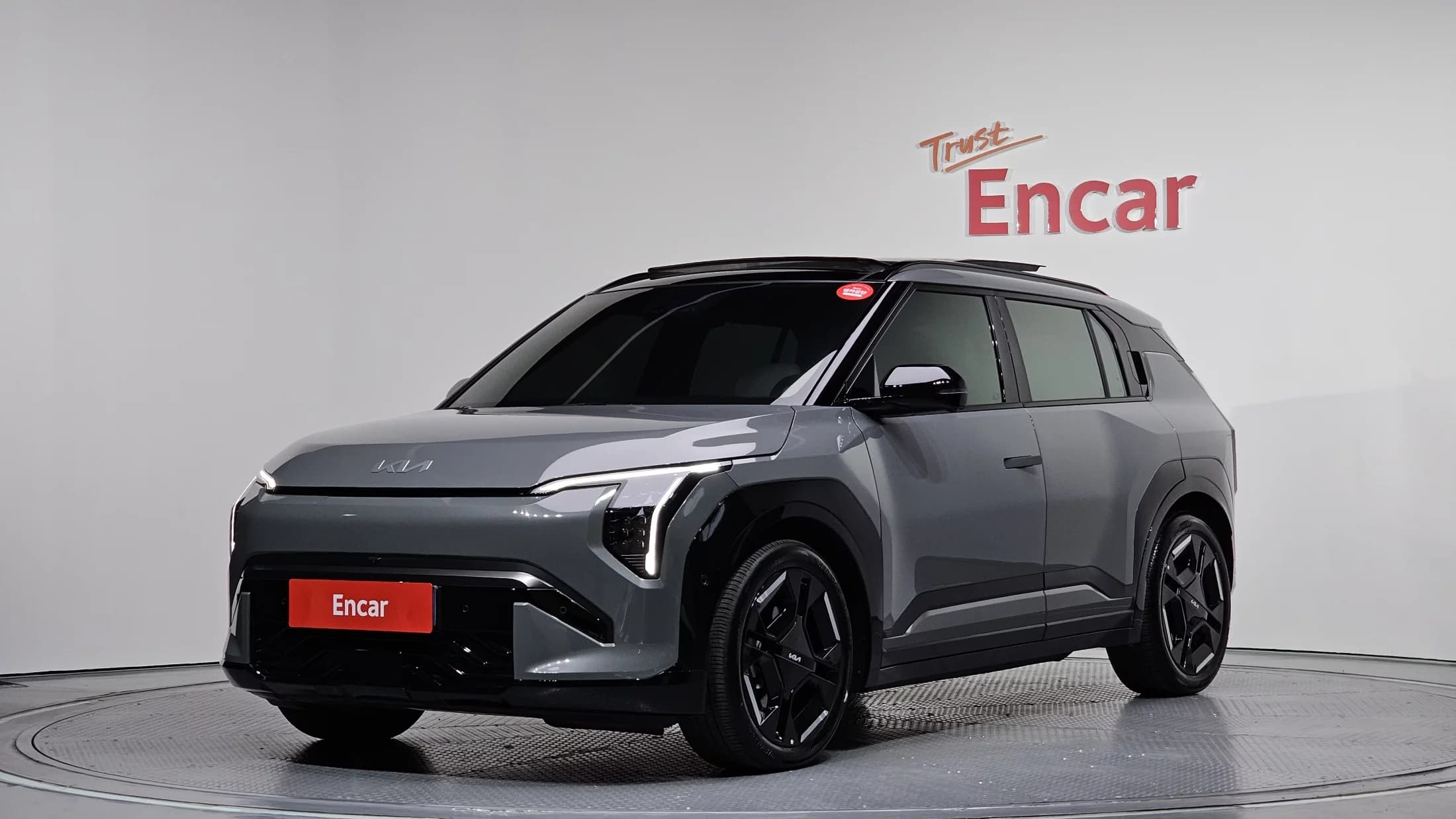 Kia EV3 Long Range 2WD GT-Line, электромобиль, 2025 г. 9080 км.