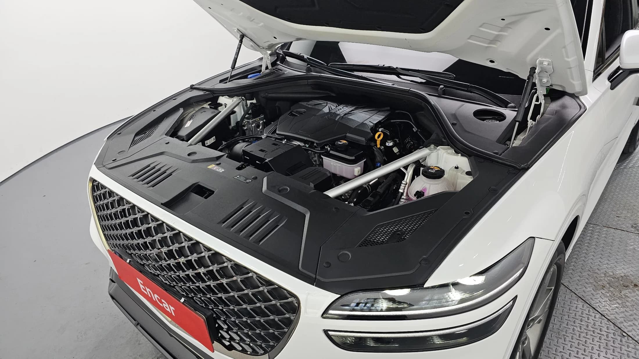 Genesis GV70 2.5T Gasoline AWD, 2023 г. 20195 км. — фото 6