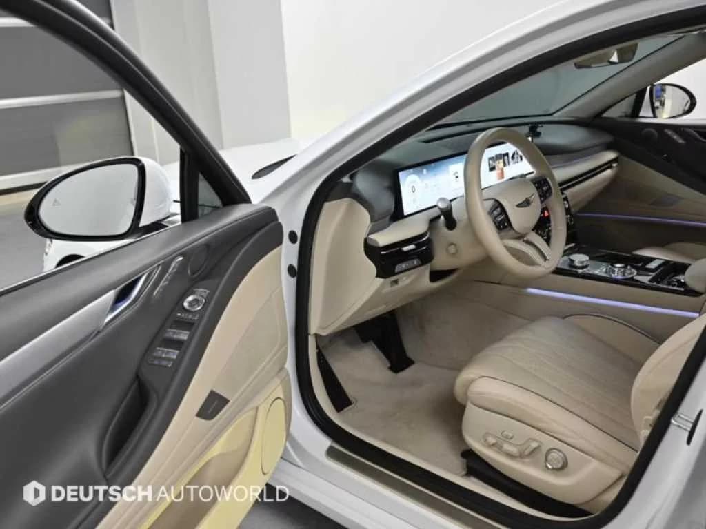Genesis G80 Gasoline 2.5 Turbo AWD, 2024 г. 31158 км. — фото 11