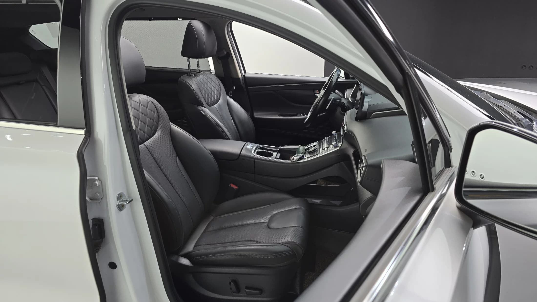 Hyundai Santa Fe HEV 1.6 2WD Prestige, гибрид, 2022 г. 88366 км. — фото 12