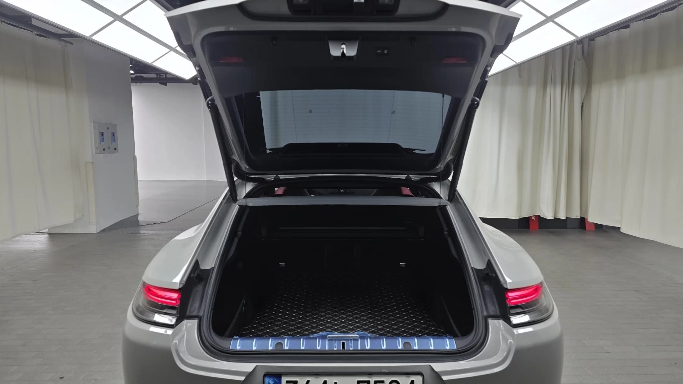 Porsche PANAMERA 4.0 GTS, 2024 г. 8658 км. — фото 20