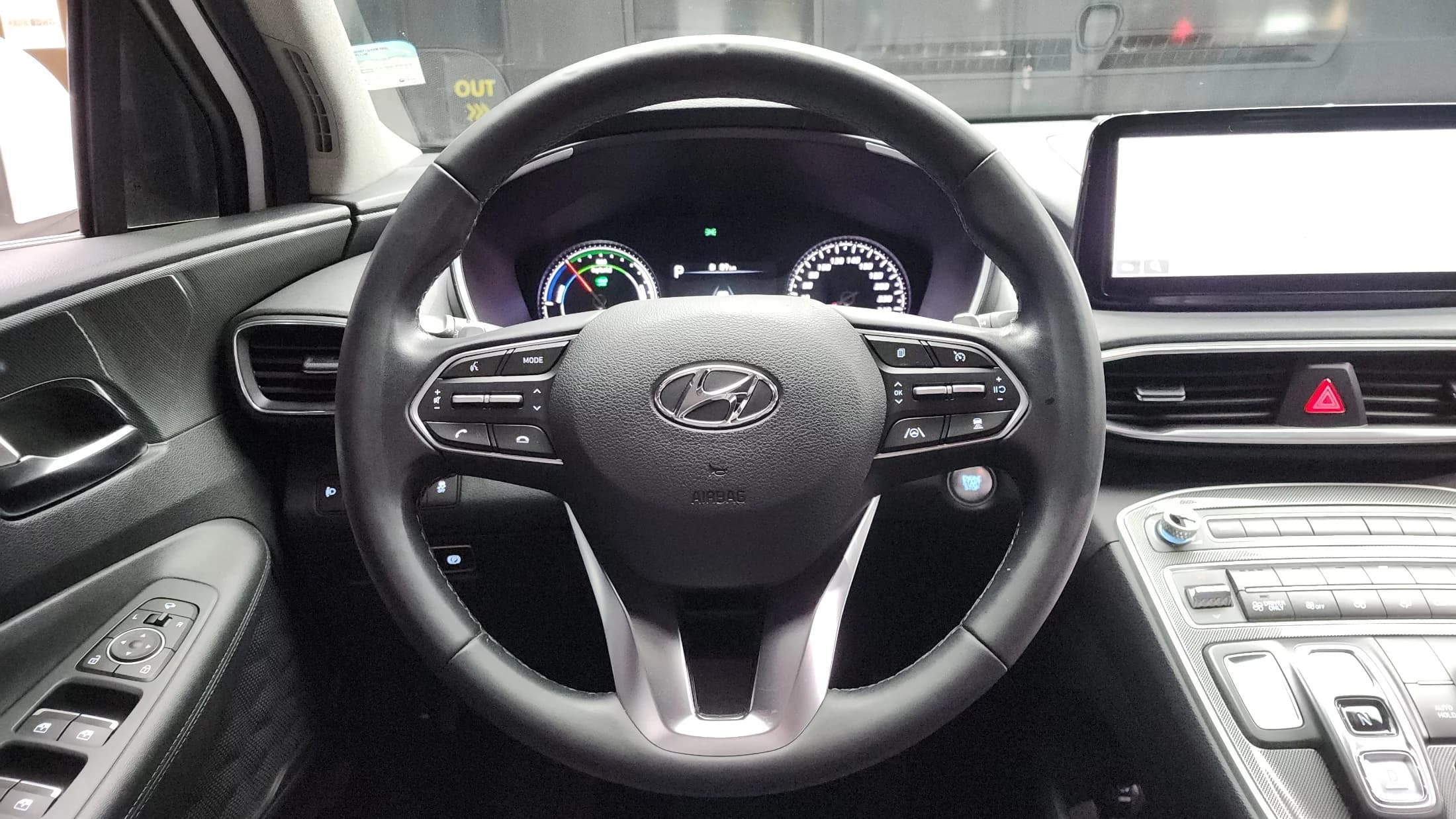 Hyundai Santa Fe HEV 1.6 2WD Prestige, гибрид, 2021 г. 62454 км. — фото 13