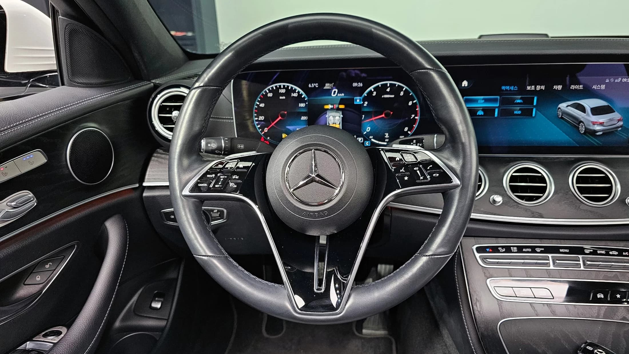 Mercedes-Benz E-Class E250 AMG Line, 2022 г. 46702 км. — фото 13