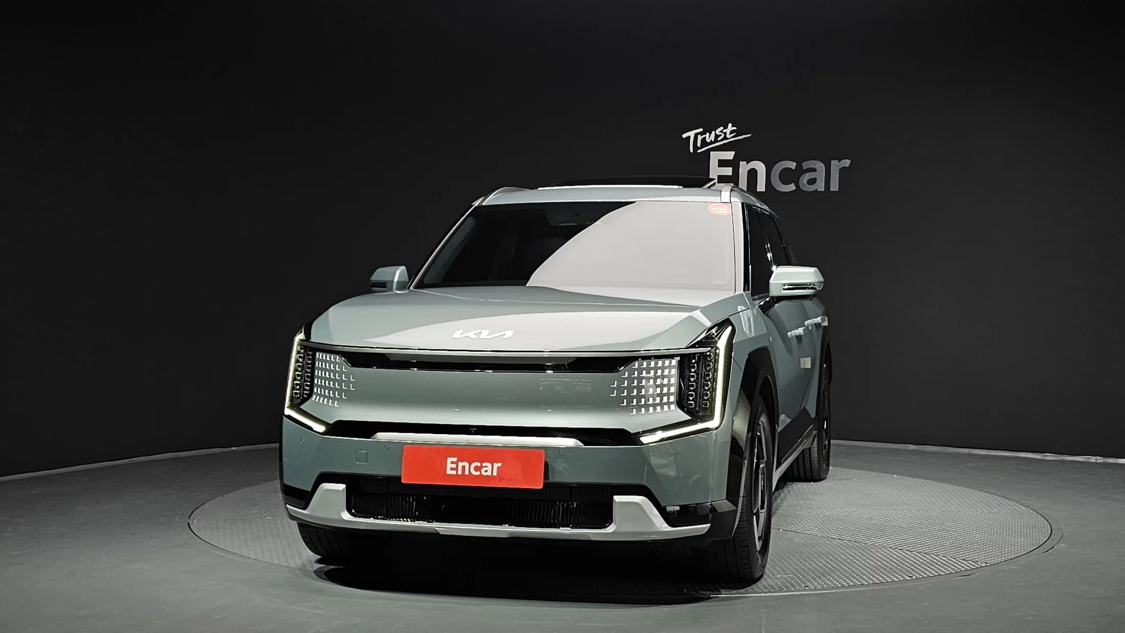 Kia EV9 Long Range Earth, электромобиль, 2023 г. 38127 км. — фото 3